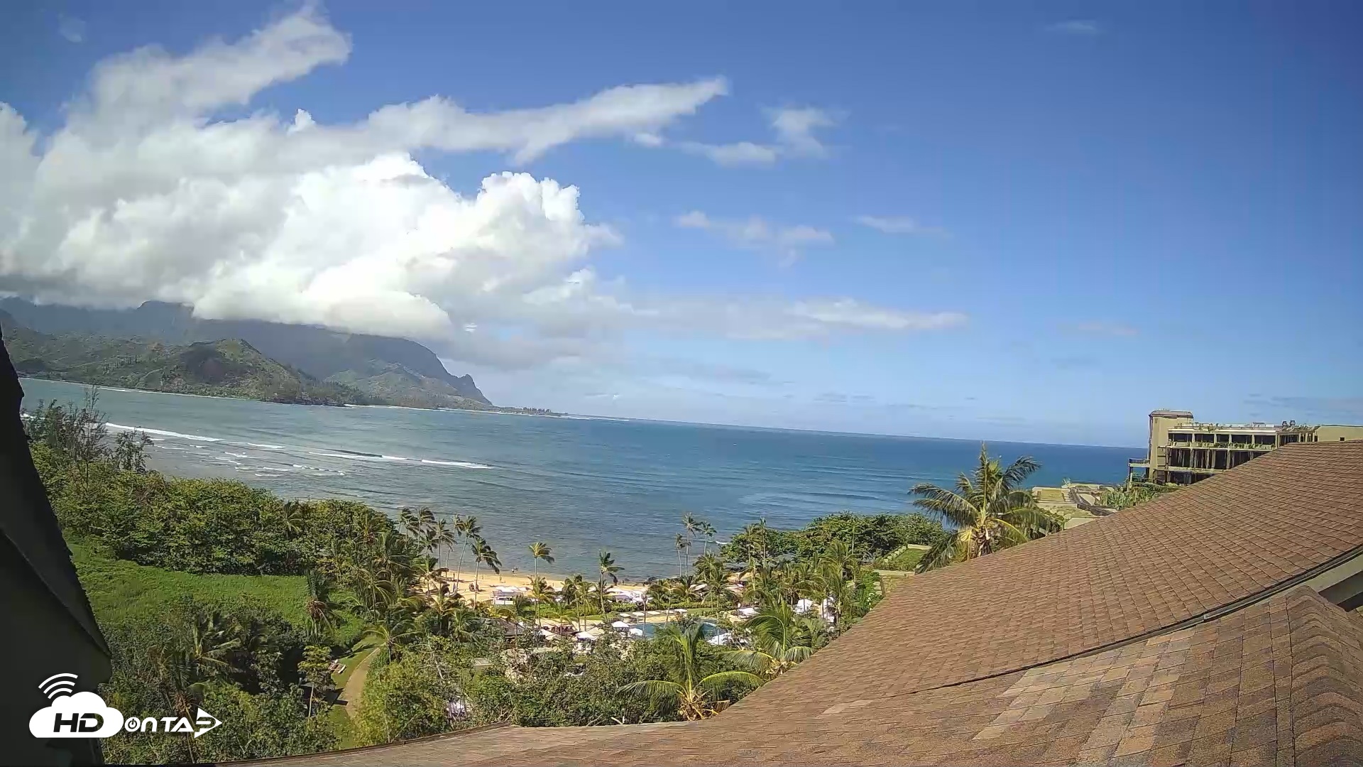 Snapshot of Hanalei Bay Resort - Kauai Hawaii Live Webcam taken Oct 10, 2026, 10:52am HST
