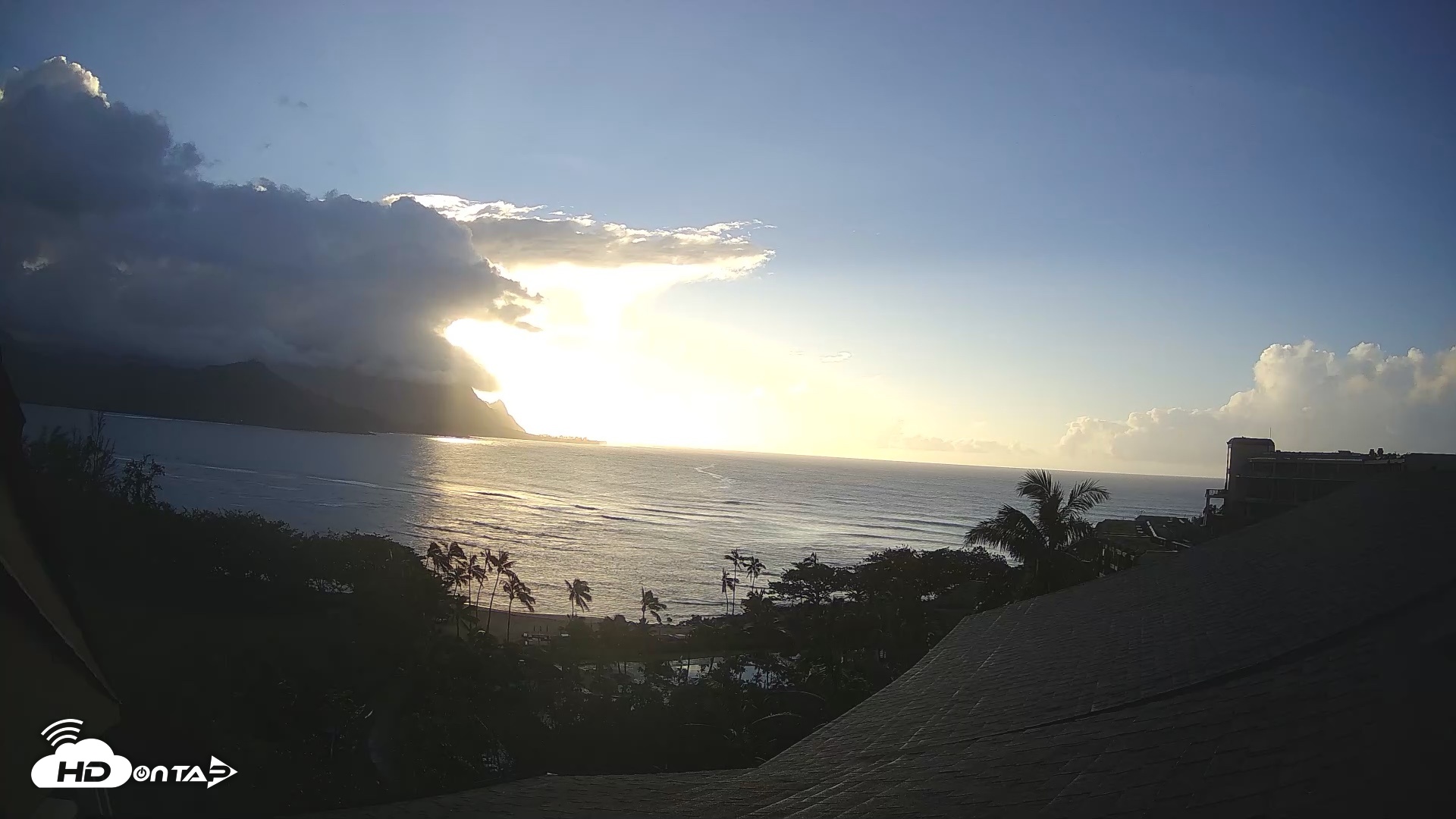 Snapshot of Hanalei Bay Resort - Kauai Hawaii Live Webcam taken Sep 22, 2026, 5:50pm HST