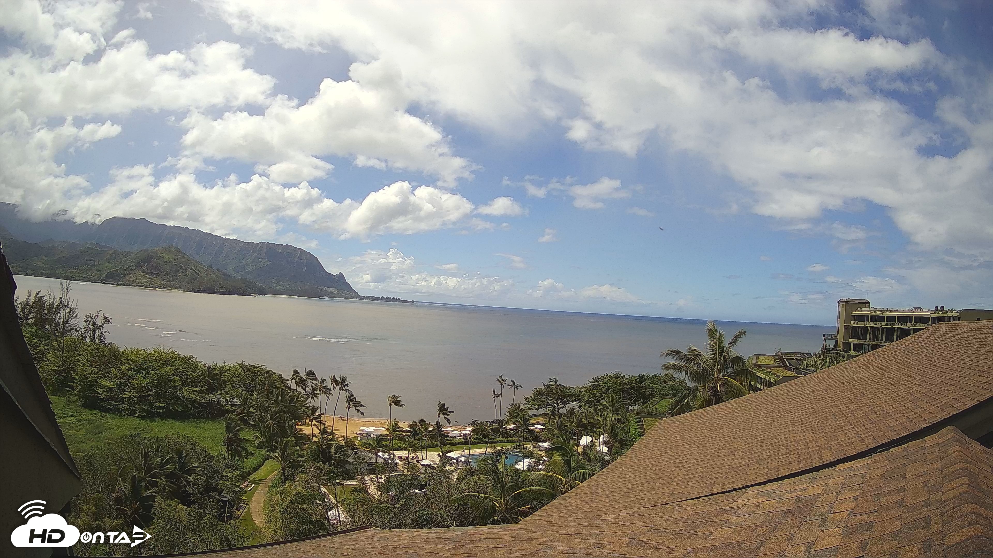 Snapshot of Hanalei Bay Resort - Kauai Hawaii Live Webcam taken Oct 1, 2026, 1:30pm HST