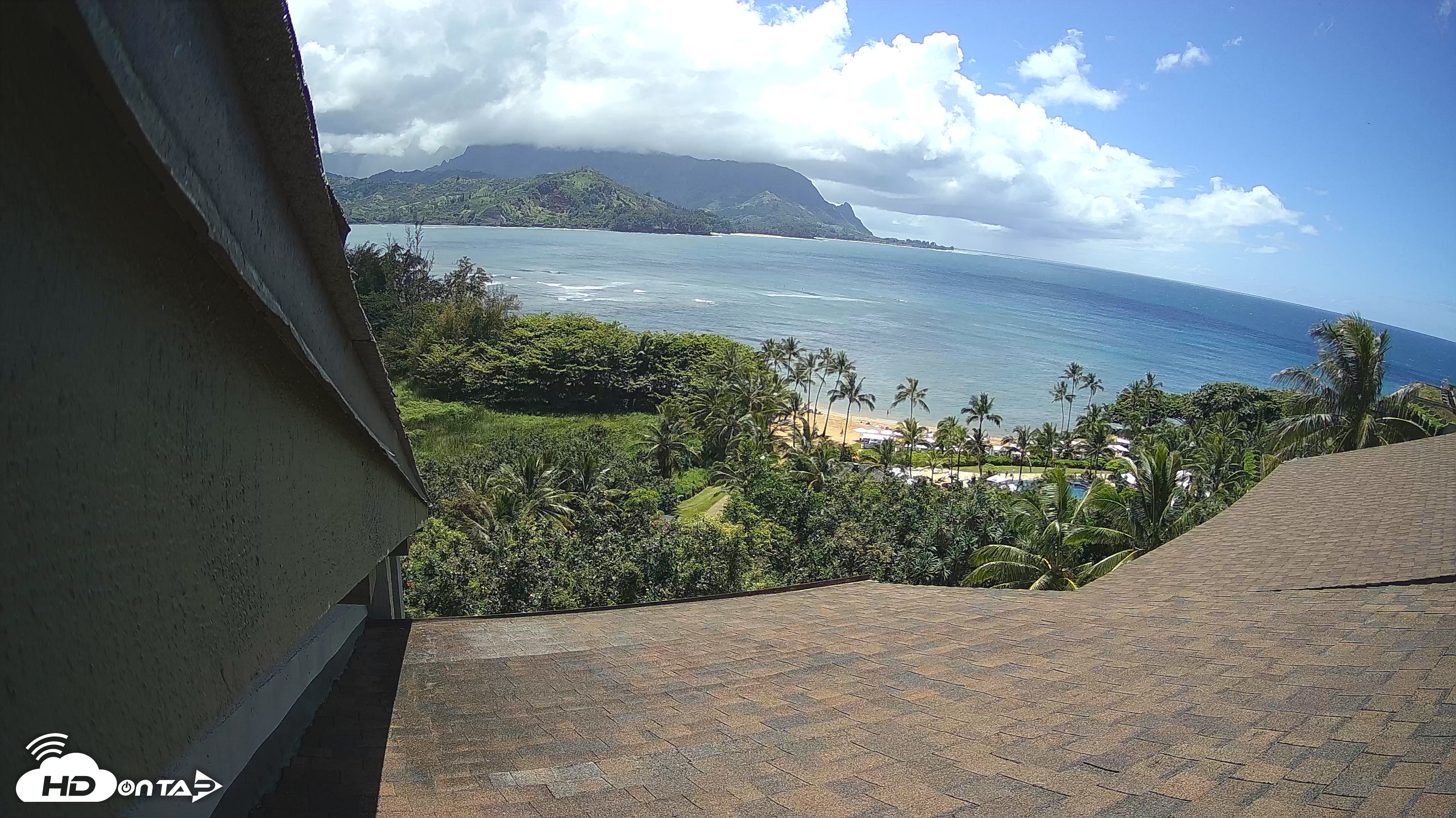 Snapshot of Hanalei Bay Resort - Kauai Hawaii Live Webcam taken Jul 15, 2026, 2:20pm HST