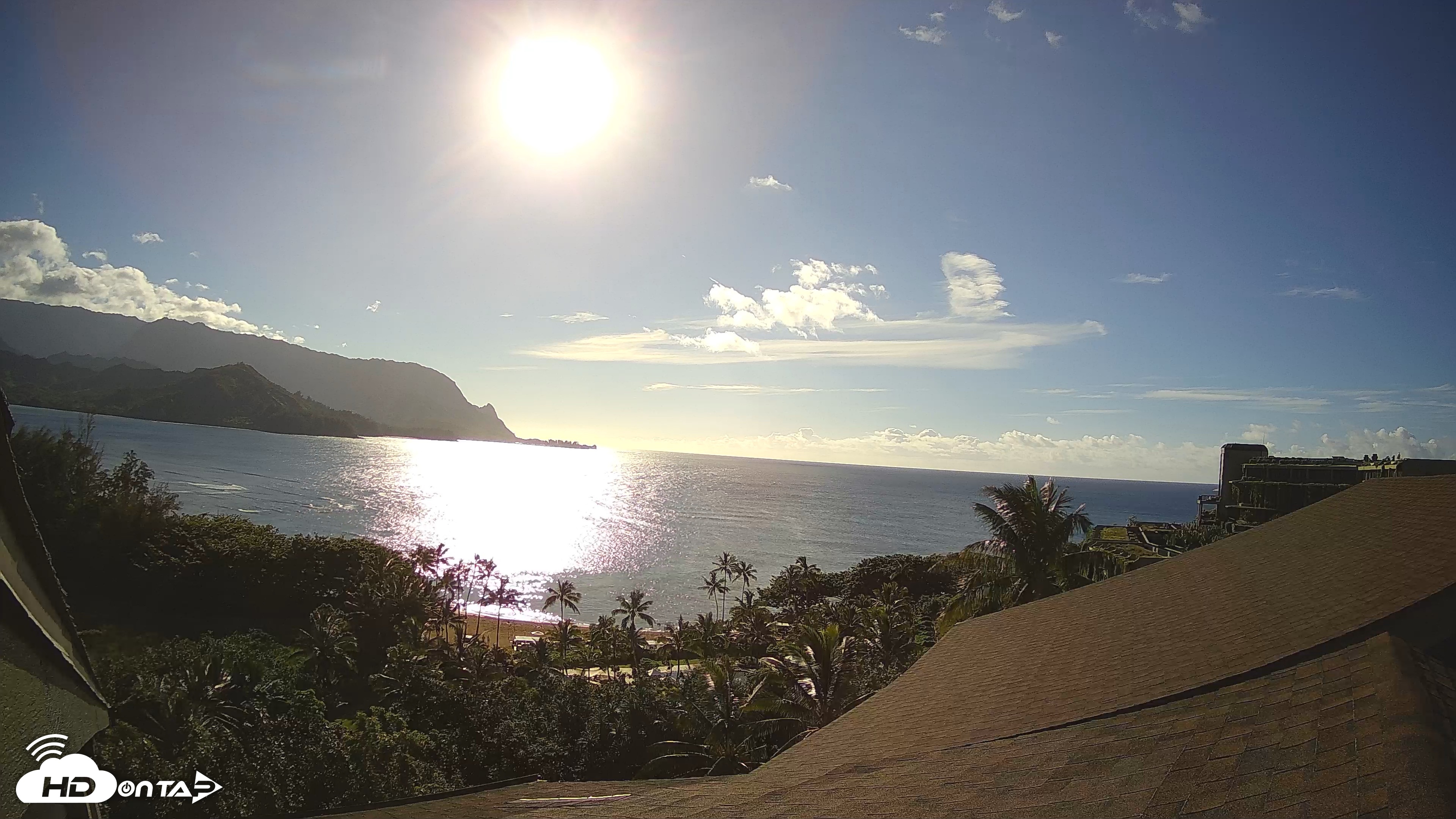 Snapshot of Hanalei Bay Resort - Kauai Hawaii Live Webcam taken Aug 26, 2026, 5:15pm HST