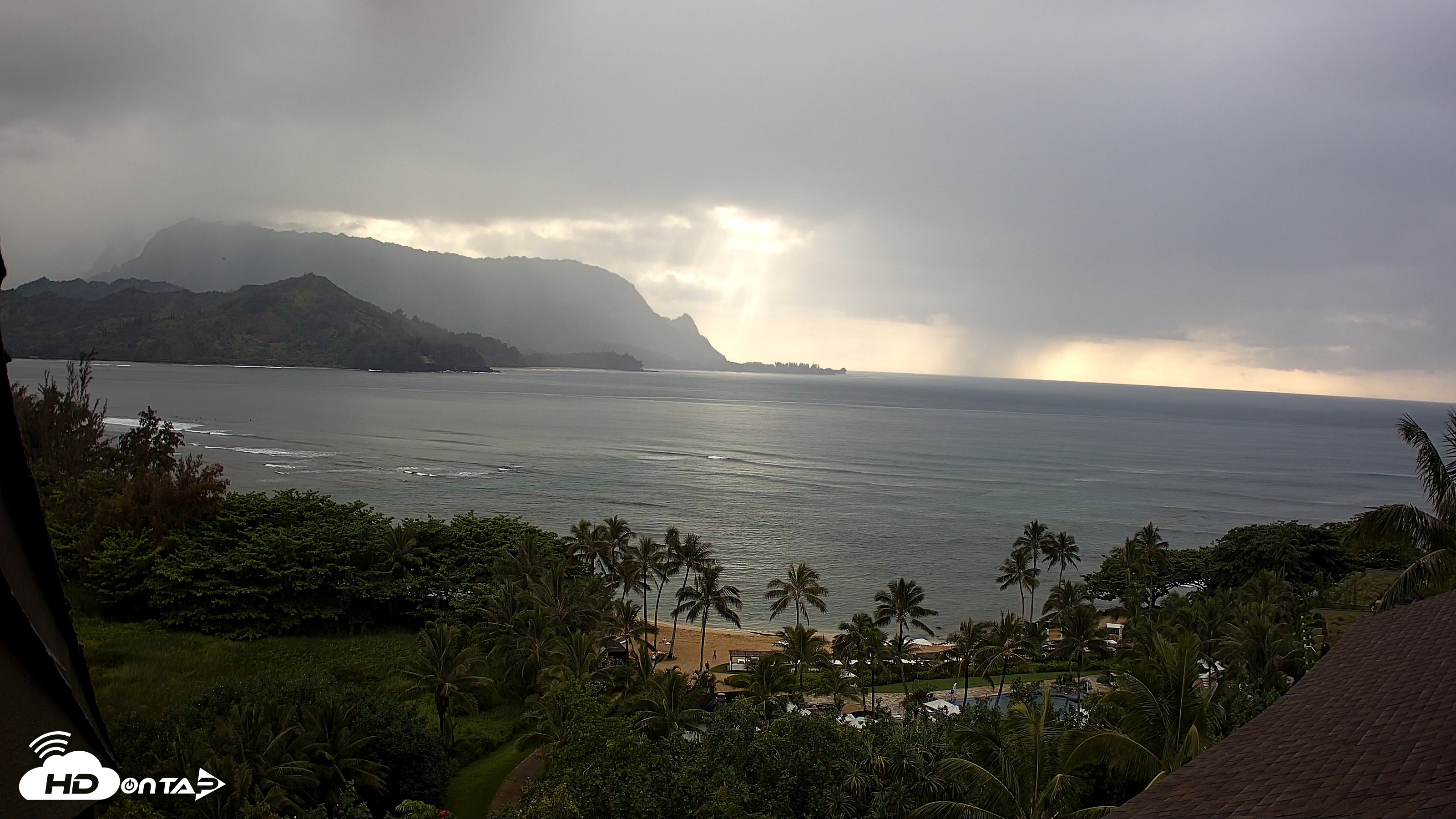 Snapshot of Hanalei Bay Resort taken Apr 27, 2025, 5:24pm HST