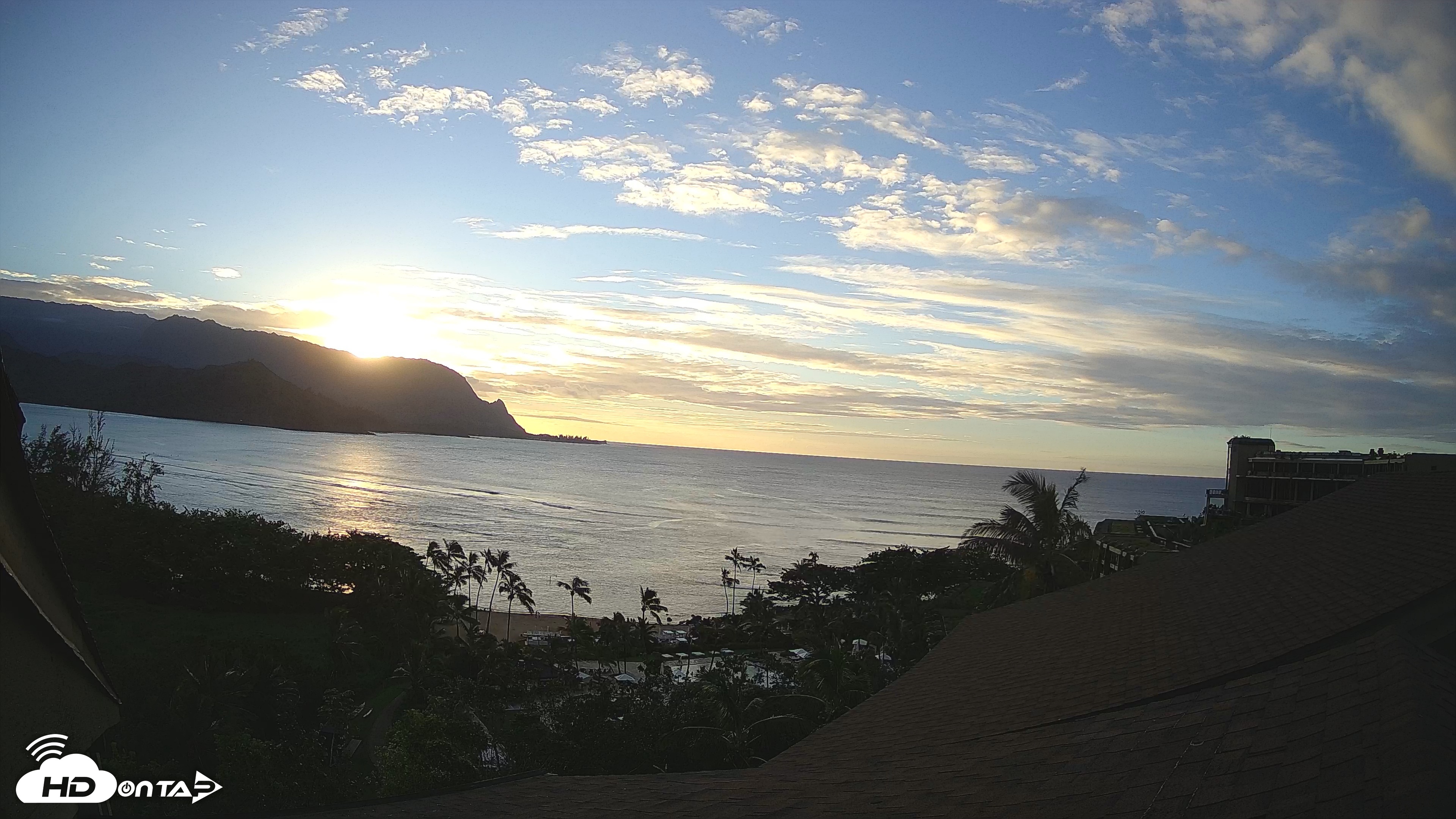 Snapshot of Hanalei Bay Resort - Kauai Hawaii Live Webcam taken Oct 11, 2026, 5:56pm HST