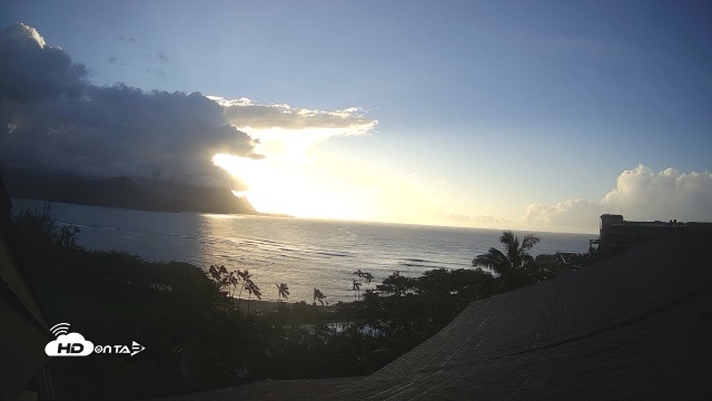 Snapshot of Hanalei Bay Resort - Kauai Hawaii Live Webcam taken Sep 22, 2026, 5:49pm HST