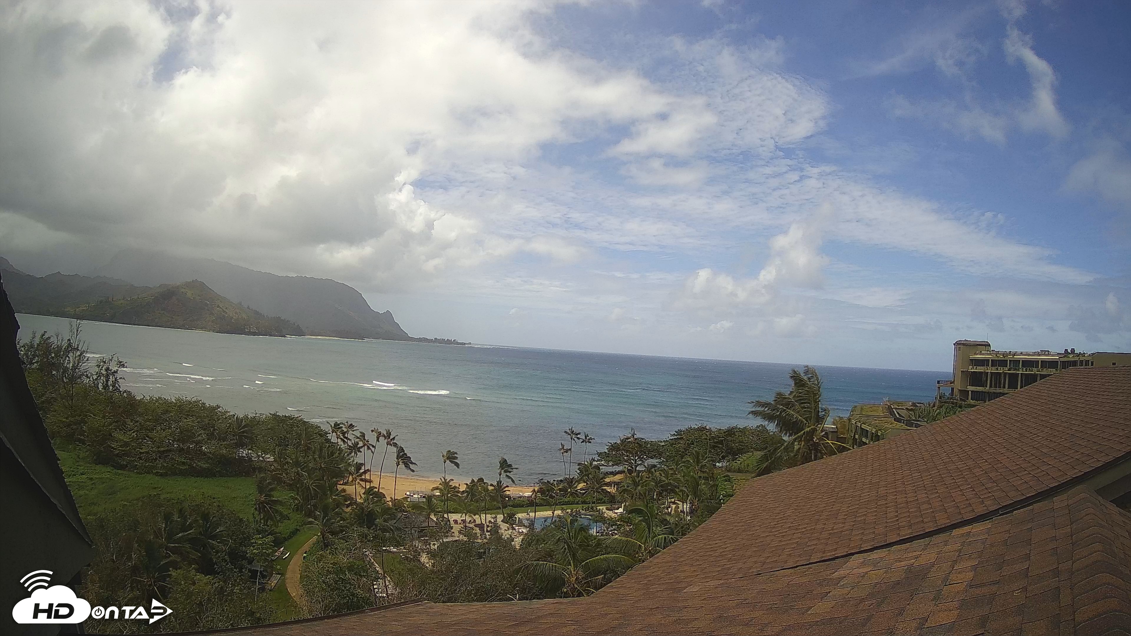 Snapshot of Hanalei Bay Resort - Kauai Hawaii Live Webcam taken Sep 25, 2026, 12:45pm HST