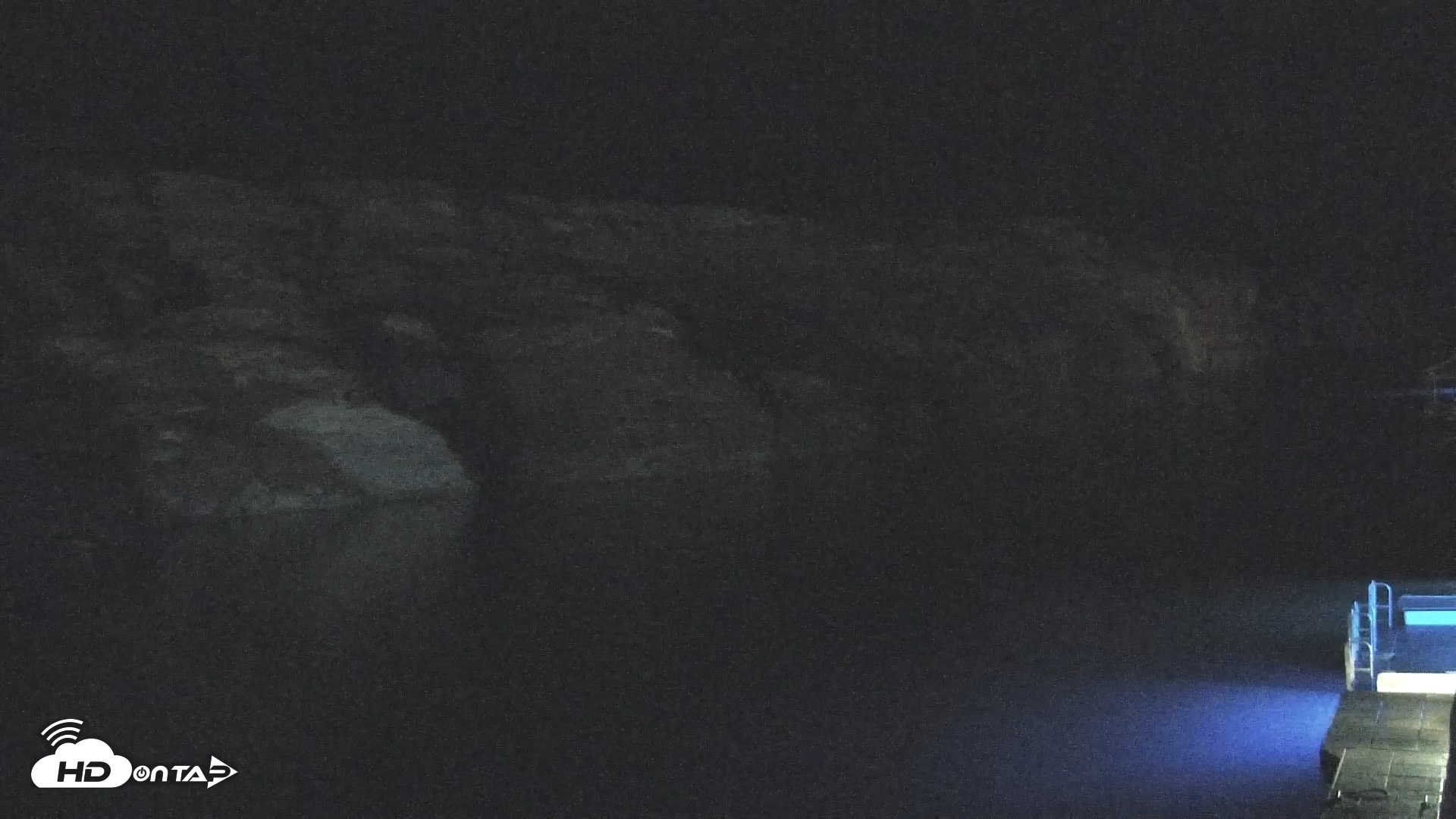 Snapshot of Lake Powell Antelope Point Marina Live Webcam taken Oct 21, 2026, 9:36pm MST