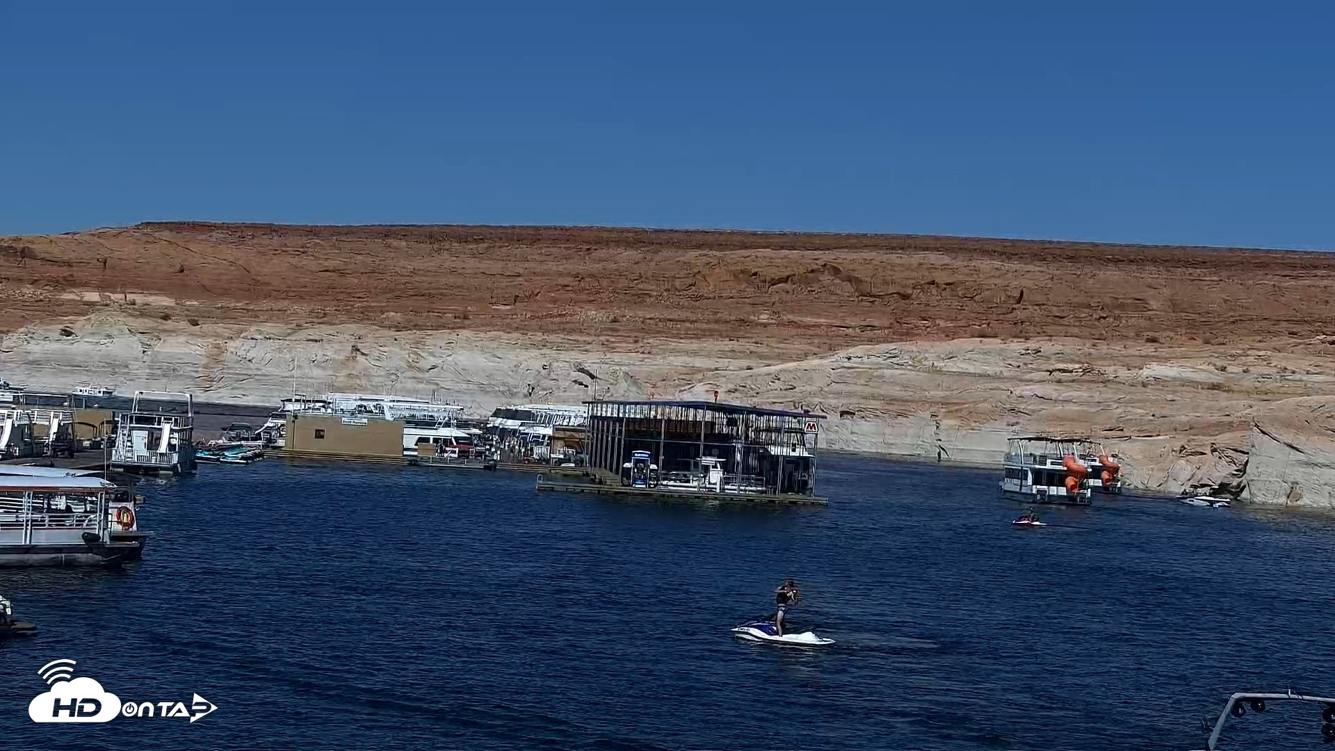 Snapshot of Lake Powell Antelope Point Marina Live Webcam taken Oct 7, 2026, 10:47am MST