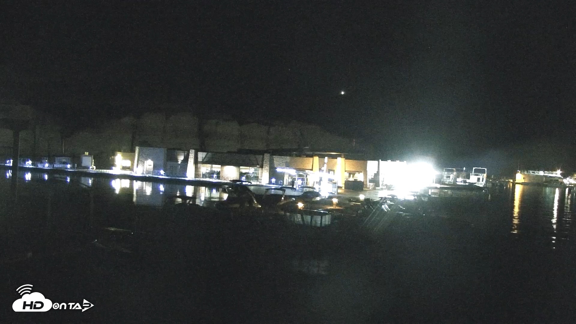 Snapshot of Lake Powell Antelope Point Marina Live Webcam taken Jul 4, 2026, 9:39pm MST
