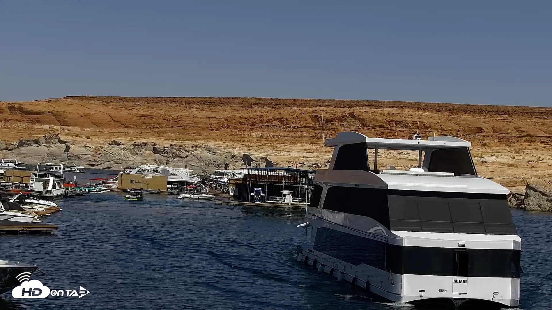 Snapshot of Lake Powell Antelope Point Marina Live Webcam taken Jul 11, 2026, 10:14am MST