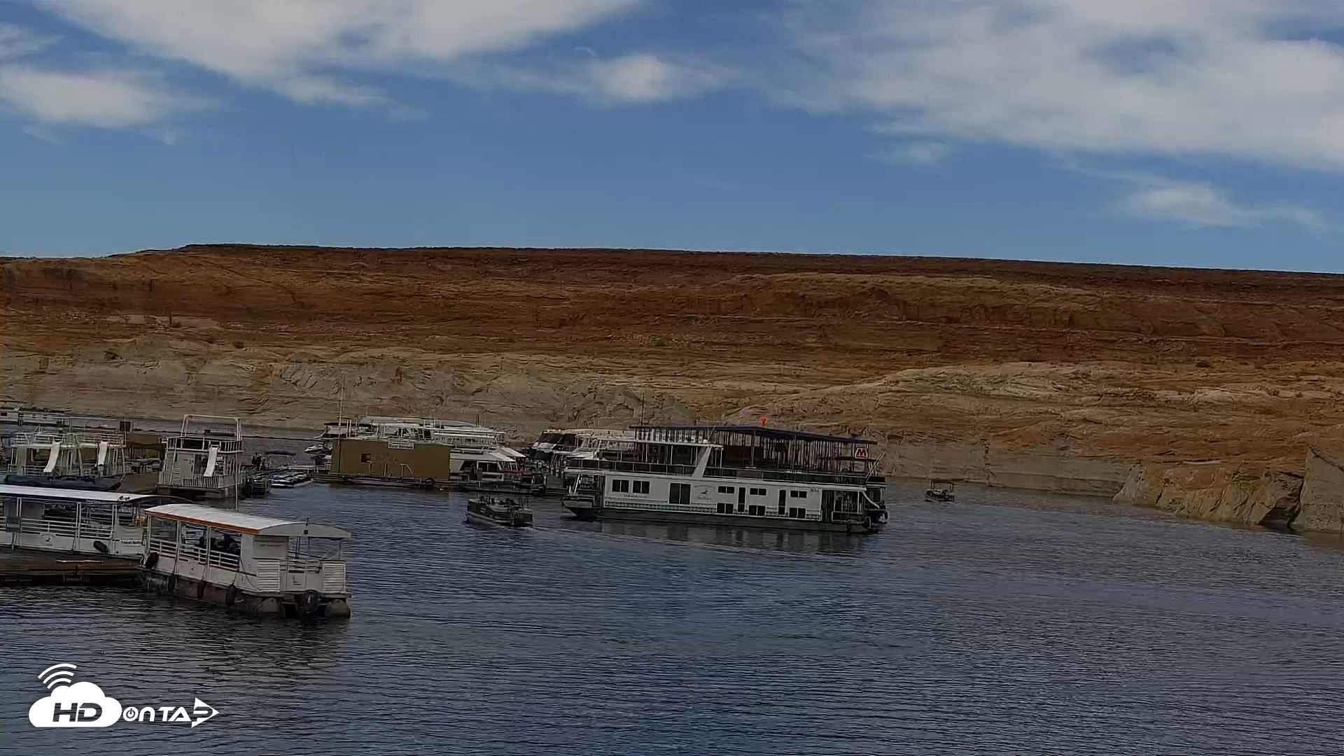 Snapshot of Lake Powell Antelope Point Marina Live Webcam taken Sep 30, 2026, 12:05pm MST