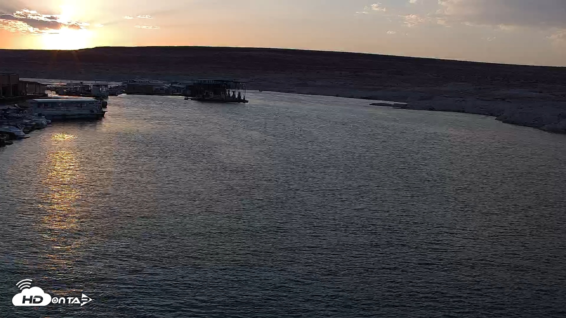 Snapshot of Lake Powell Antelope Point Marina Live Webcam taken Jul 11, 2025, 7:21pm MST