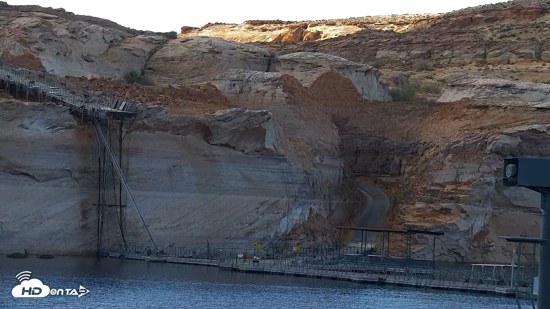 Snapshot of Lake Powell Antelope Point Marina Live Webcam taken Oct 15, 2026, 1:17pm MST