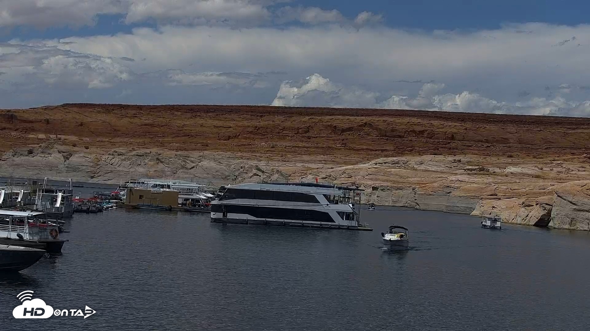 Snapshot of Lake Powell Antelope Point Marina Live Webcam taken Sep 1, 2026, 12:29pm MST