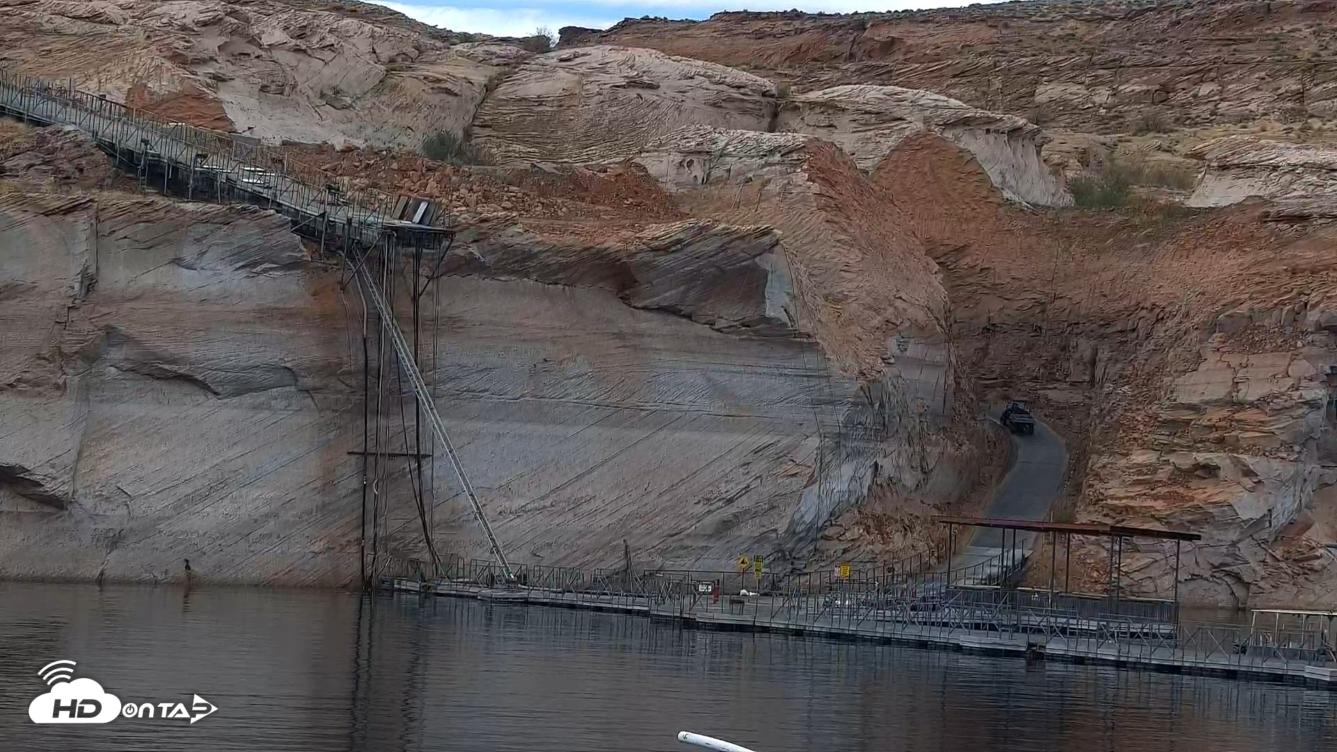 Snapshot of Lake Powell Antelope Point Marina Live Webcam taken Sep 30, 2026, 12:38pm MST
