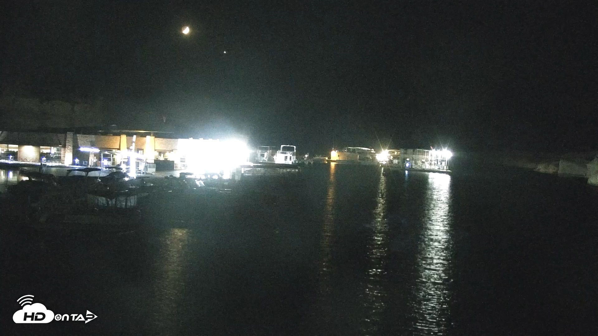 Snapshot of Lake Powell Antelope Point Marina Live Webcam taken Jun 17, 2026, 9:38pm MST