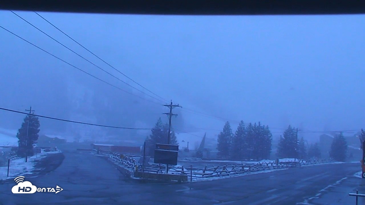 Snapshot of Palisades Tahoe KT-22 Live Webcam taken Apr 21, 2026, 7:31pm PDT