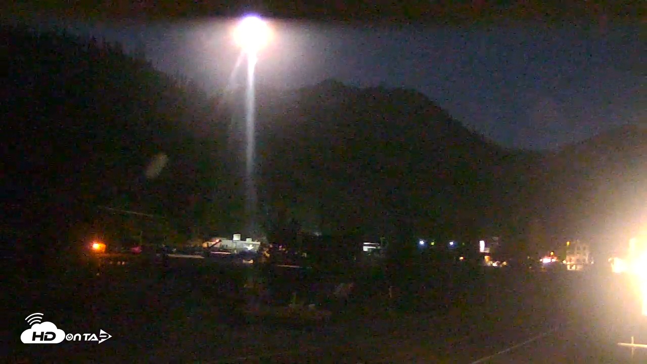 Snapshot of Palisades Tahoe KT-22 Live Webcam taken Jun 13, 2025, 4:30am PDT
