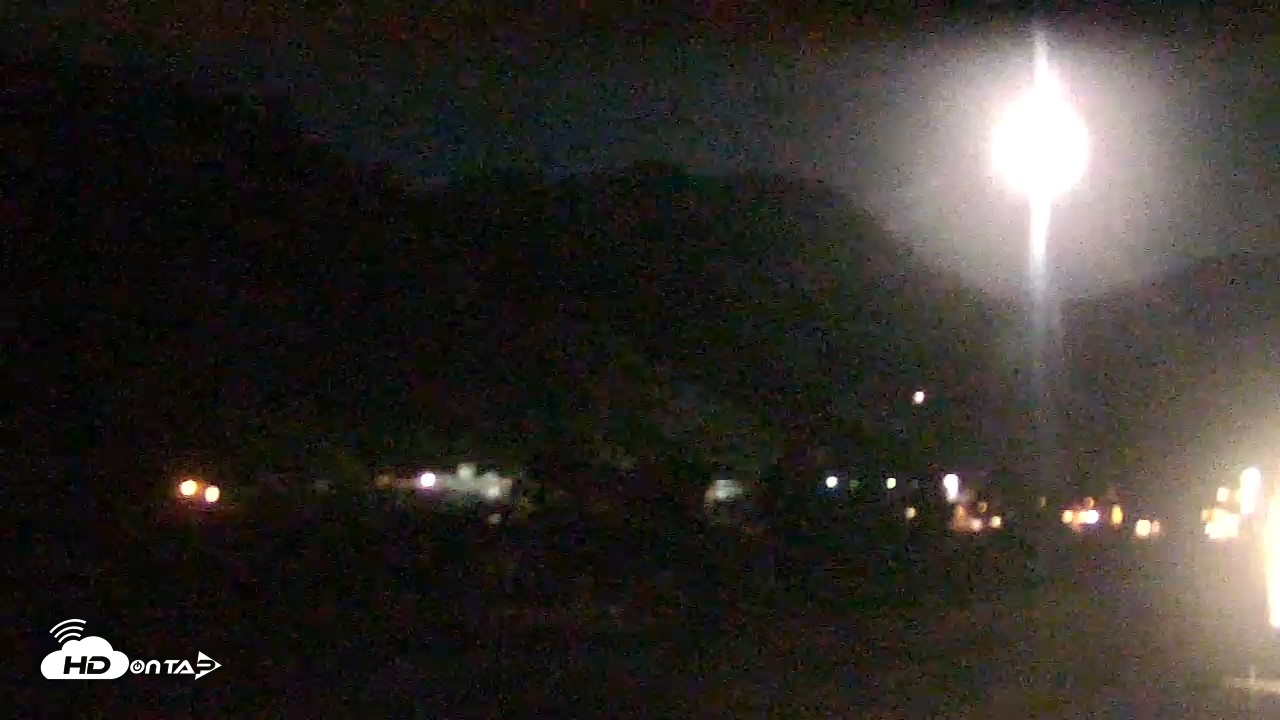 Snapshot of Palisades Tahoe KT-22 Live Webcam taken May 1, 2026, 3:54am PDT
