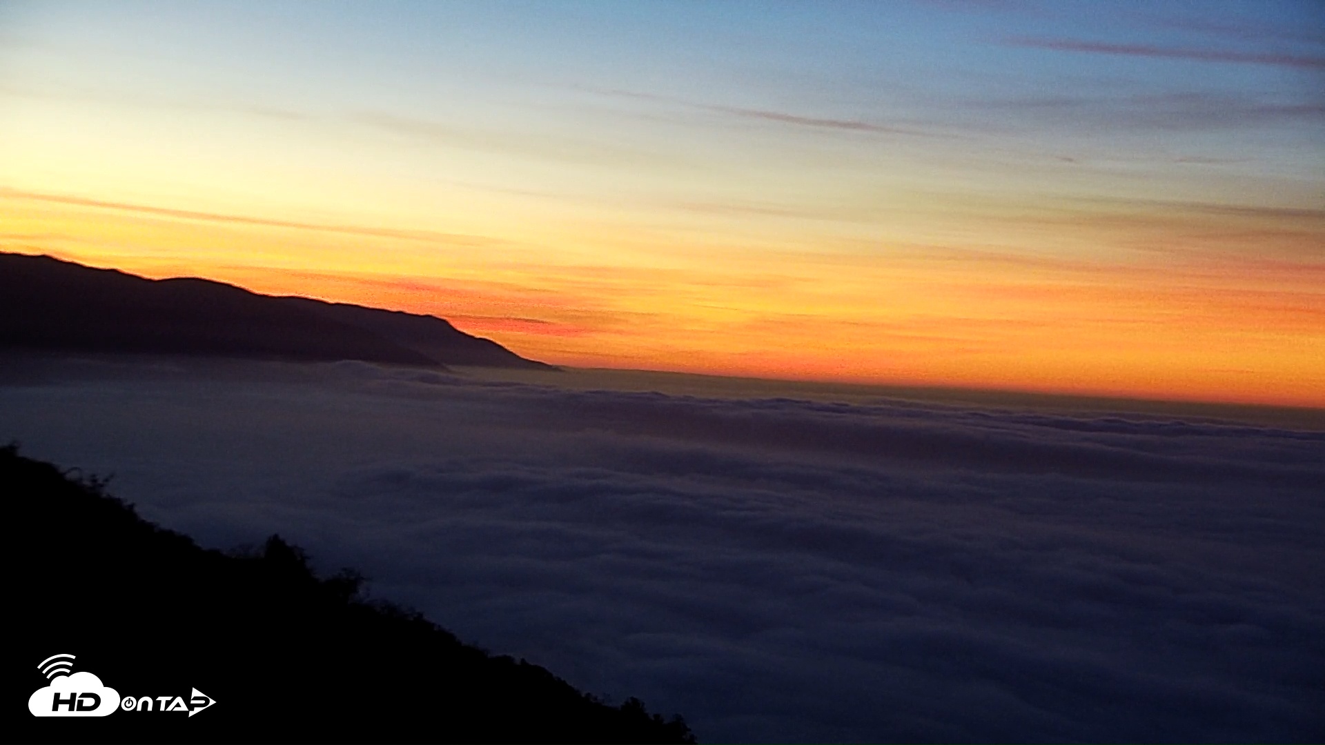 Snapshot of Big Sur's Post Ranch Inn Live Webcam taken Dec 18, 2025, 6:47am PST
