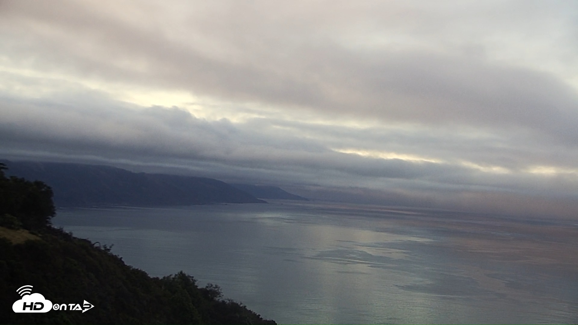 Snapshot of Big Sur's Post Ranch Inn Live Webcam taken Jul 24, 2025, 6:35am PDT