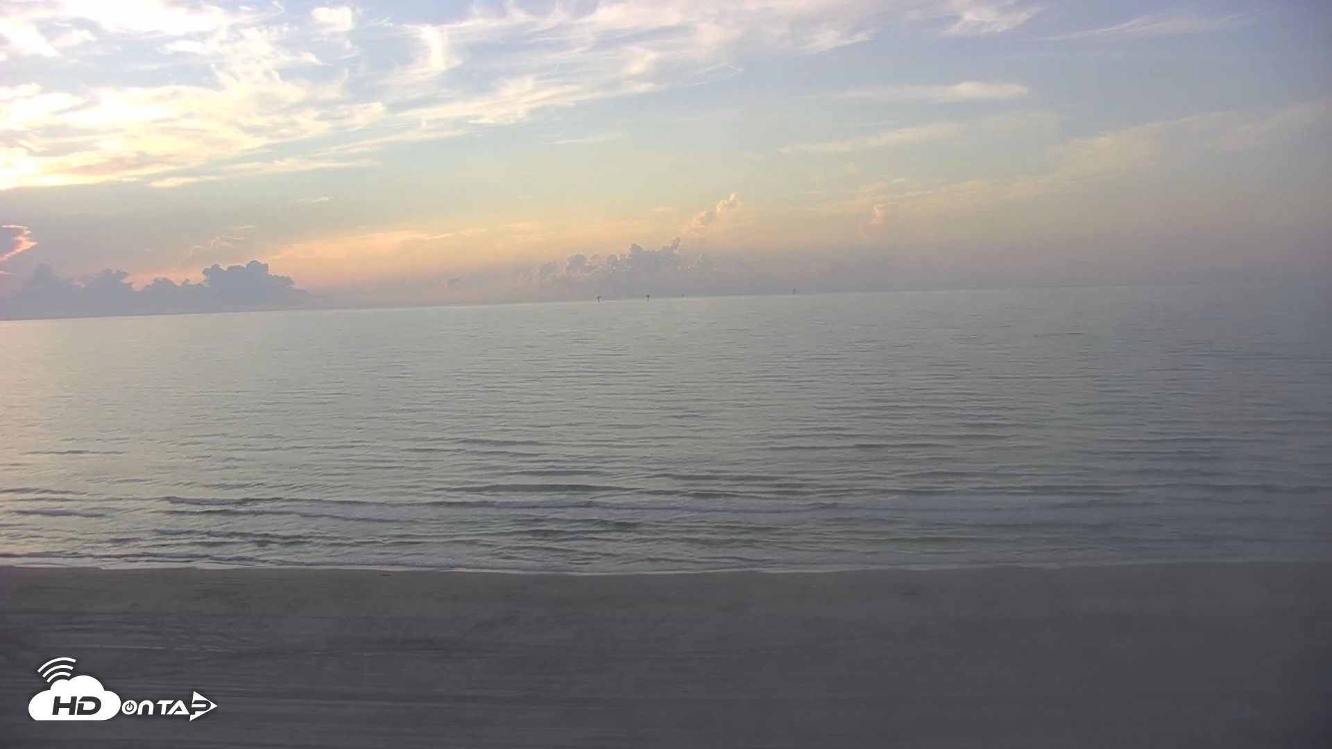 Snapshot of Gulf Shores - Port Aransas Live Beach Cam taken Aug 28, 2026, 7:26am CDT