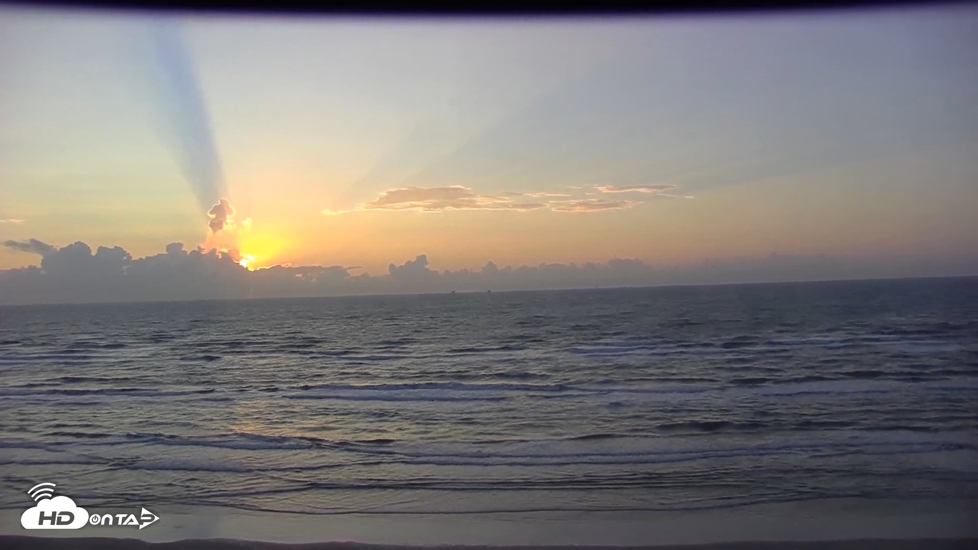 Snapshot of Gulf Shores - Port Aransas Live Beach Cam taken Oct 14, 2026, 7:38am CDT