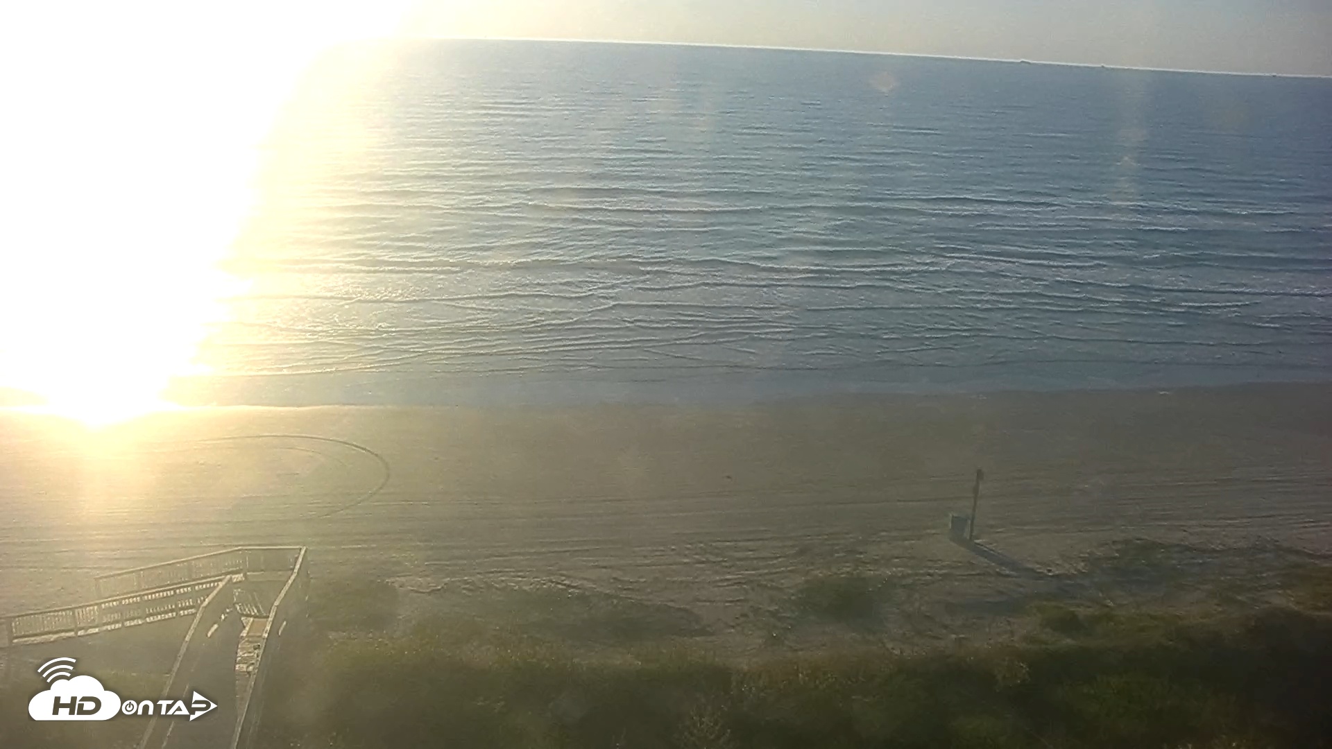 Snapshot of Gulf Shores - Port Aransas Live Beach Cam taken Oct 15, 2025, 8:14am CDT