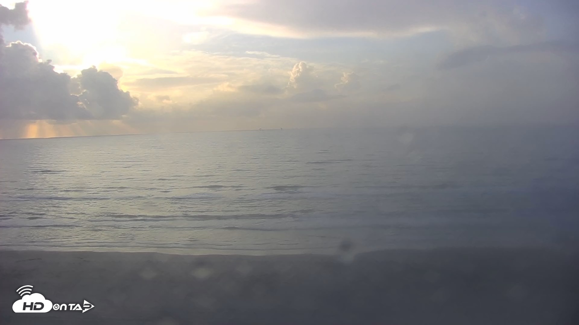 Snapshot of Gulf Shores - Port Aransas Live Beach Cam taken Sep 16, 2026, 7:42am CDT