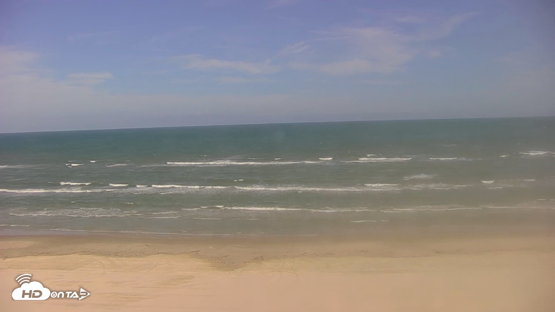 Snapshot of Gulf Shores - Port Aransas Live Beach Cam taken Sep 3, 2026, 4:44pm CDT