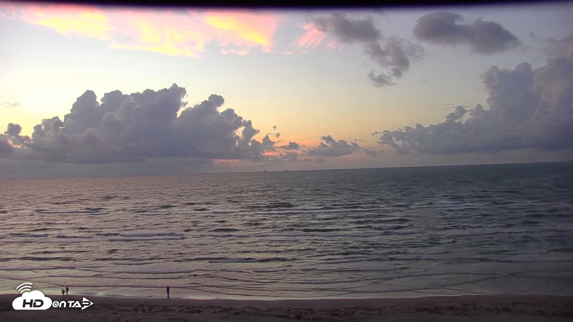 Snapshot of Gulf Shores - Port Aransas Live Beach Cam taken Sep 29, 2026, 7:12am CDT