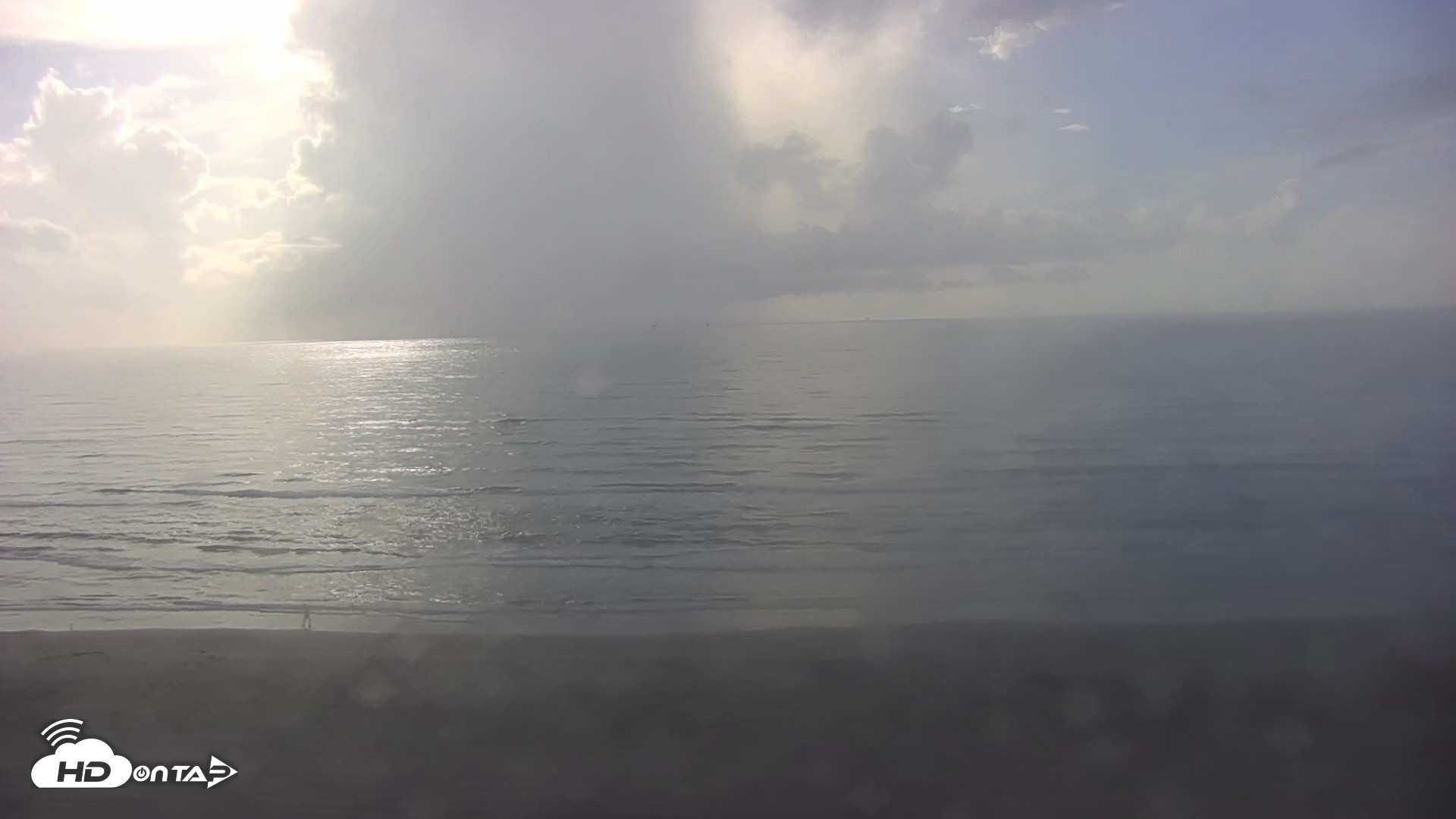 Snapshot of Gulf Shores - Port Aransas Live Beach Cam taken Sep 16, 2026, 9:02am CDT