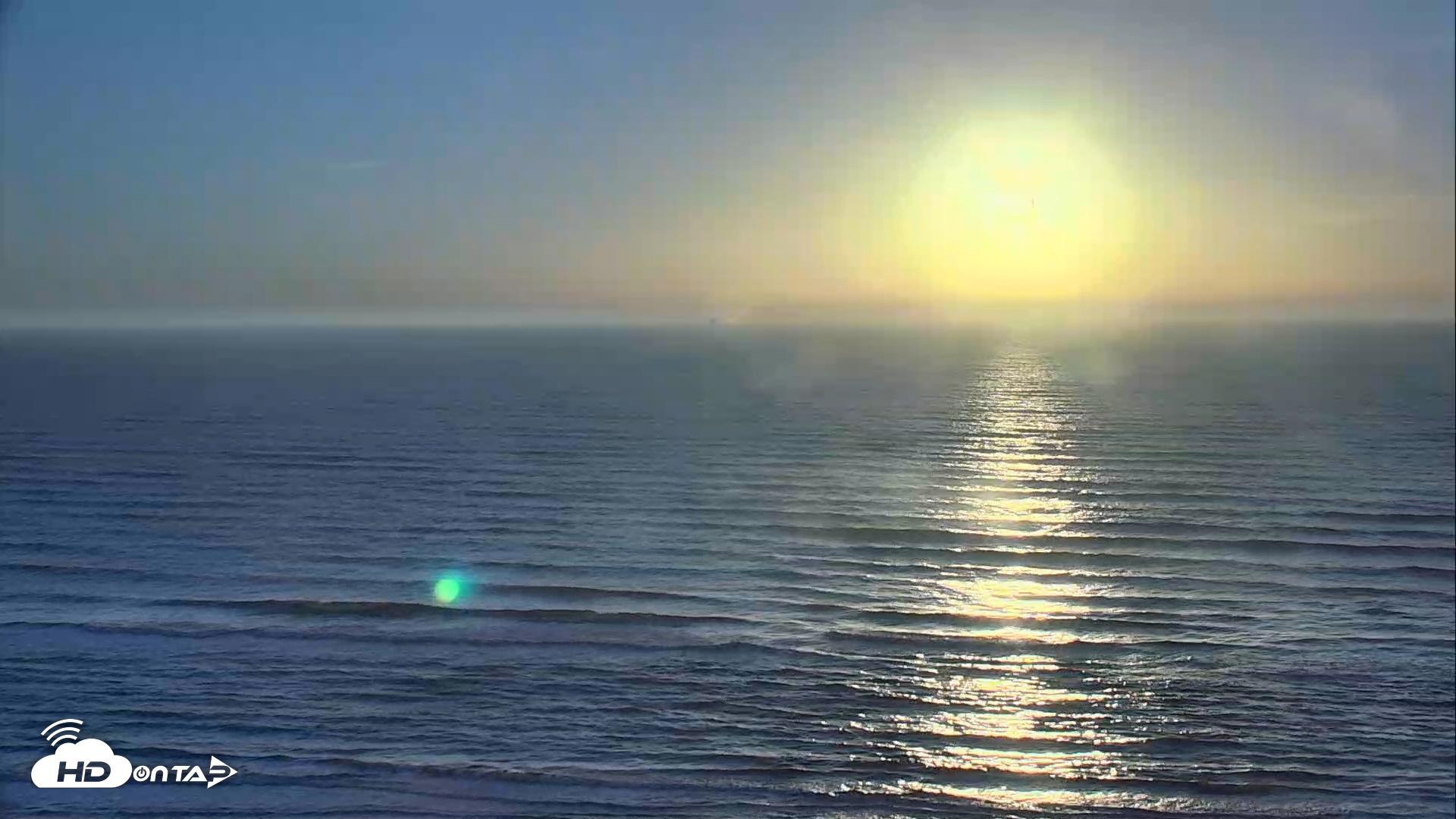 Snapshot of Port Aransas Beach - Sea Gull Condos Live Webcam taken Jan 3, 2026, 7:36am CST