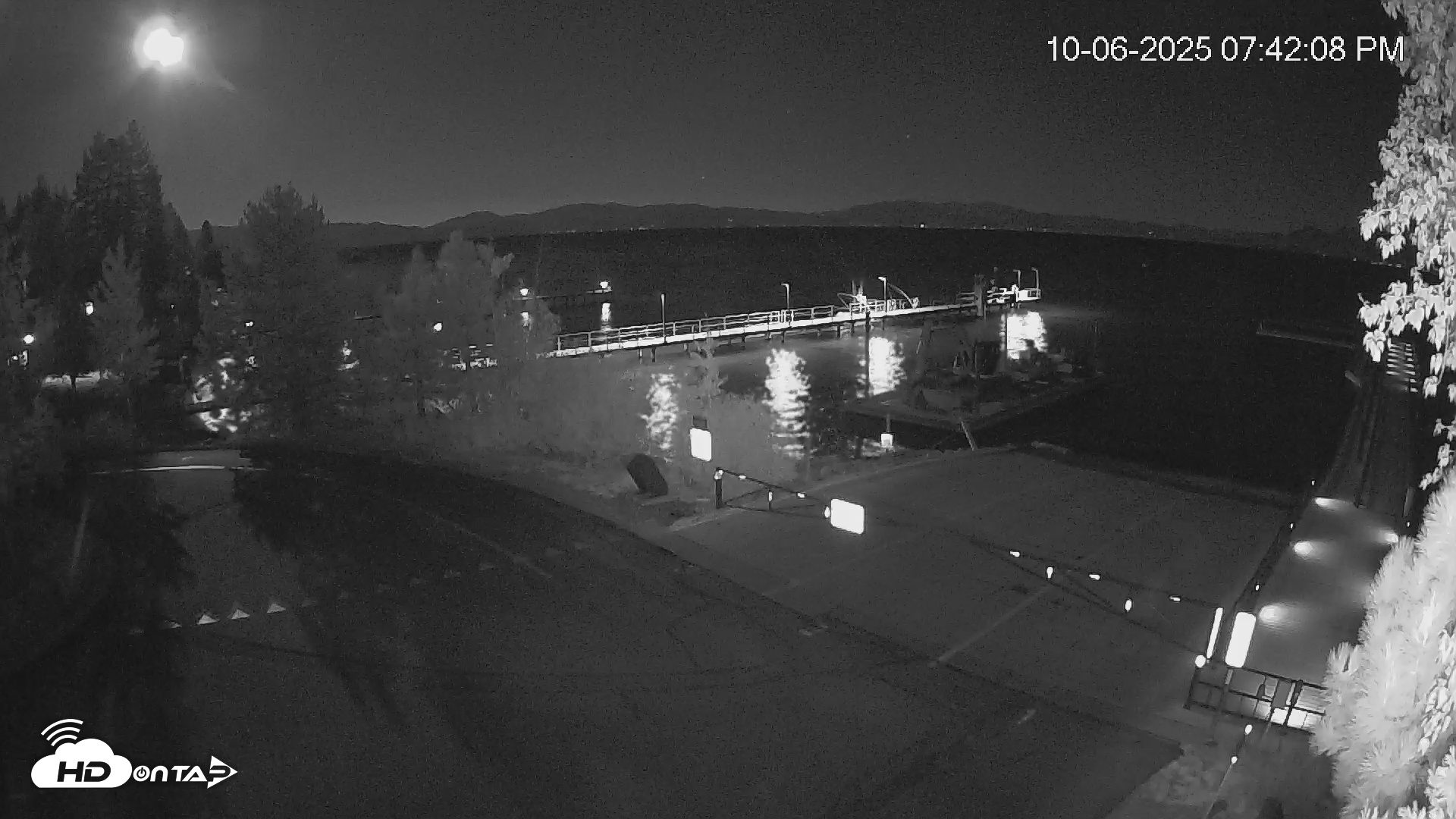 Snapshot of North Lake Tahoe Boat Ramp Live Webcam taken Oct 6, 2025, 7:41pm PDT