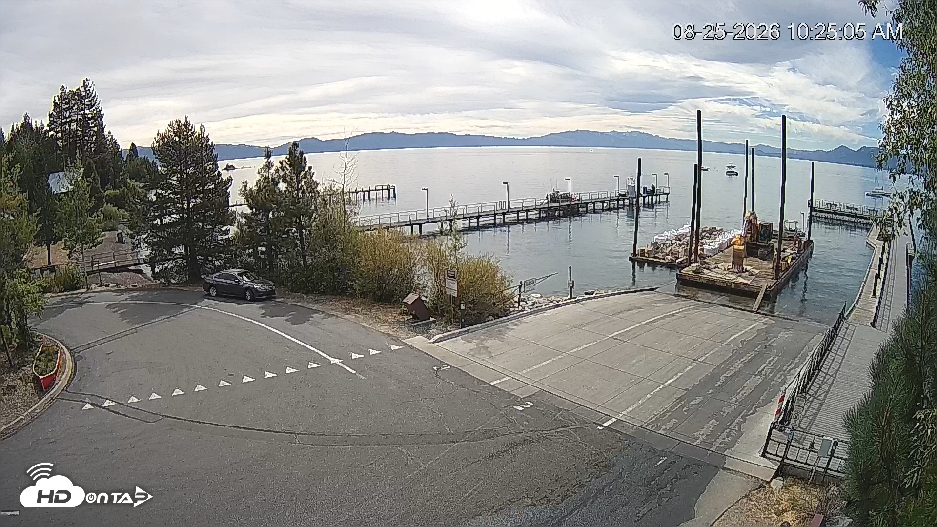 Snapshot of North Lake Tahoe Boat Ramp Live Webcam taken Aug 25, 2026, 10:25am PDT
