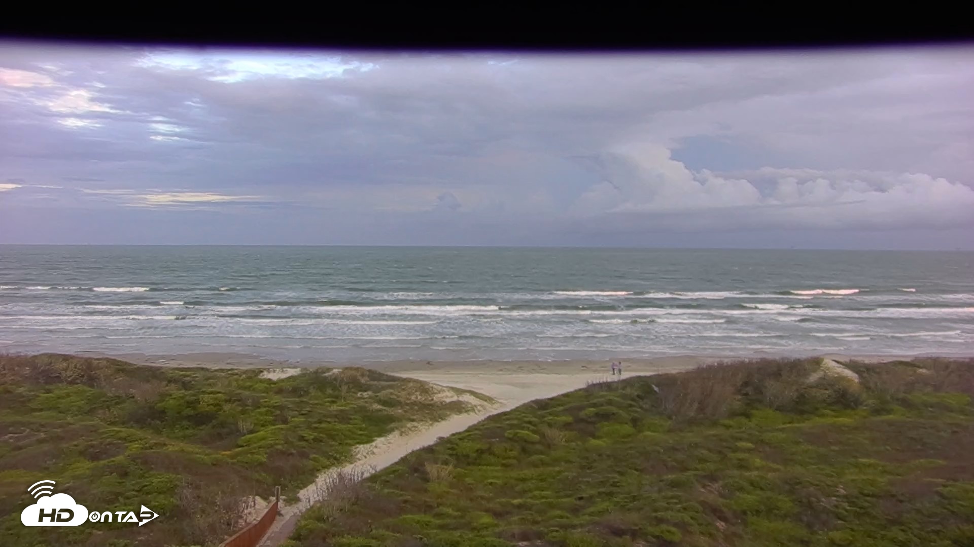 Snapshot of Casa Condos Port Aransas Beach Live Webcam taken Oct 28, 2026, 6:38pm CDT