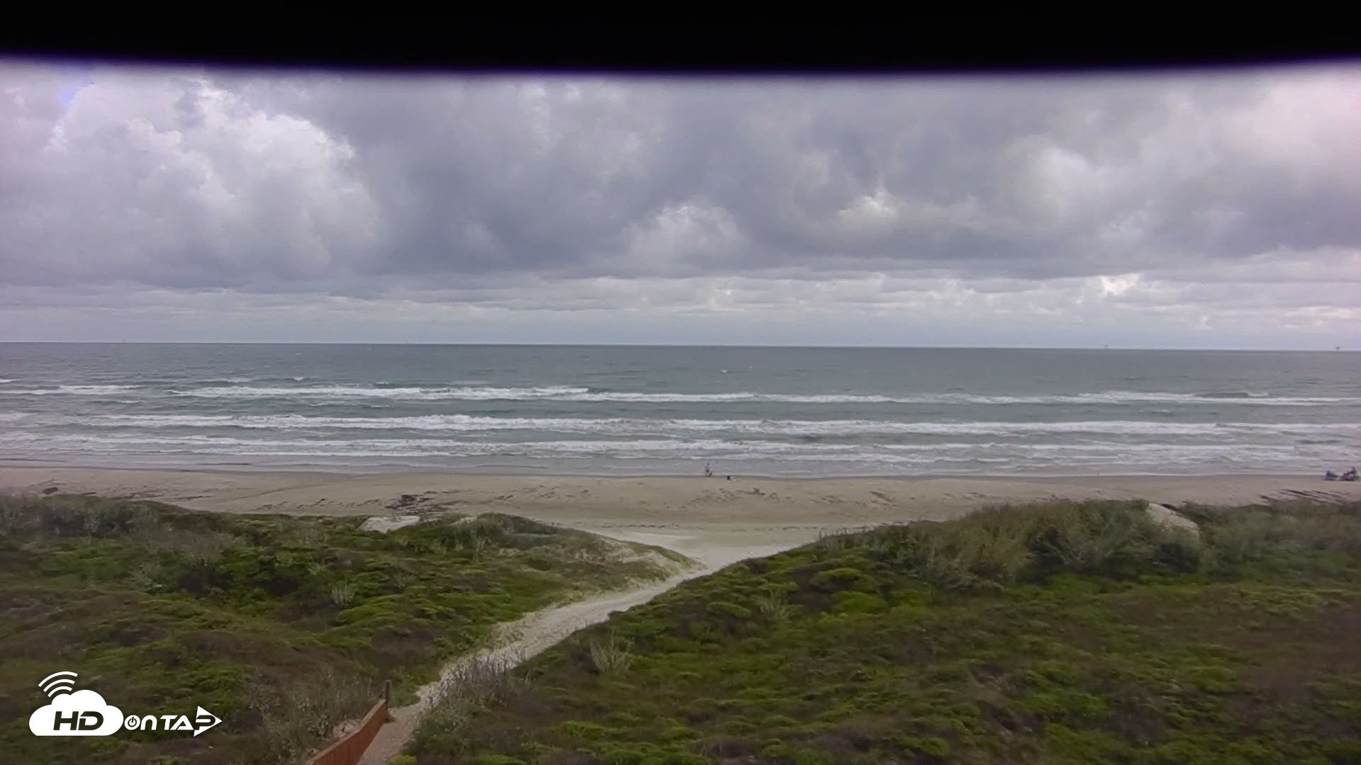 Snapshot of Casa Condos Port Aransas Beach Live Webcam taken Oct 3, 2026, 5:25pm CDT