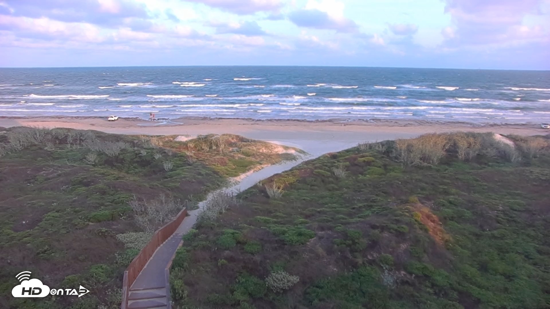 Snapshot of Casa Condos Port Aransas Beach Live Webcam taken Sep 30, 2026, 6:44pm CDT