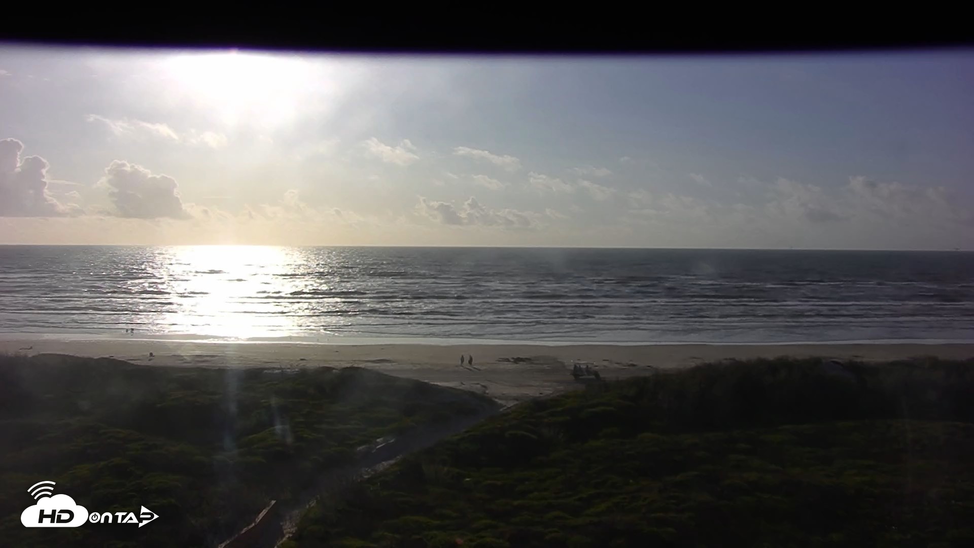 Snapshot of Casa Condos Port Aransas Beach Live Webcam taken Oct 13, 2026, 8:42am CDT