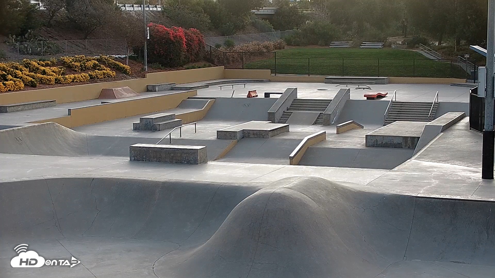 Snapshot of Etnies Skate Park Lake Forest Live Webcam taken Jan 19, 2026, 6:41am PST
