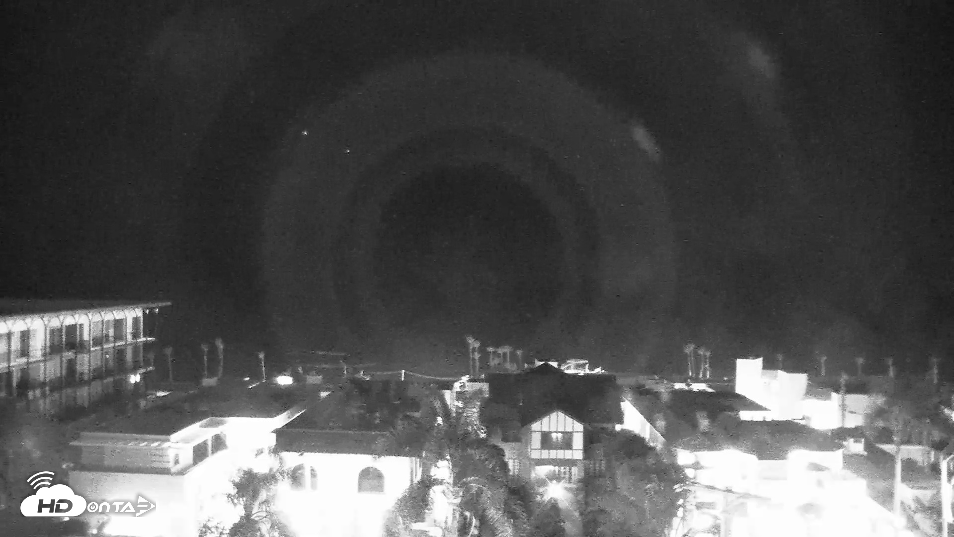 Snapshot of Inn By the Sea La Jolla Live Webcam taken Oct 1, 2026, 8:27pm PDT