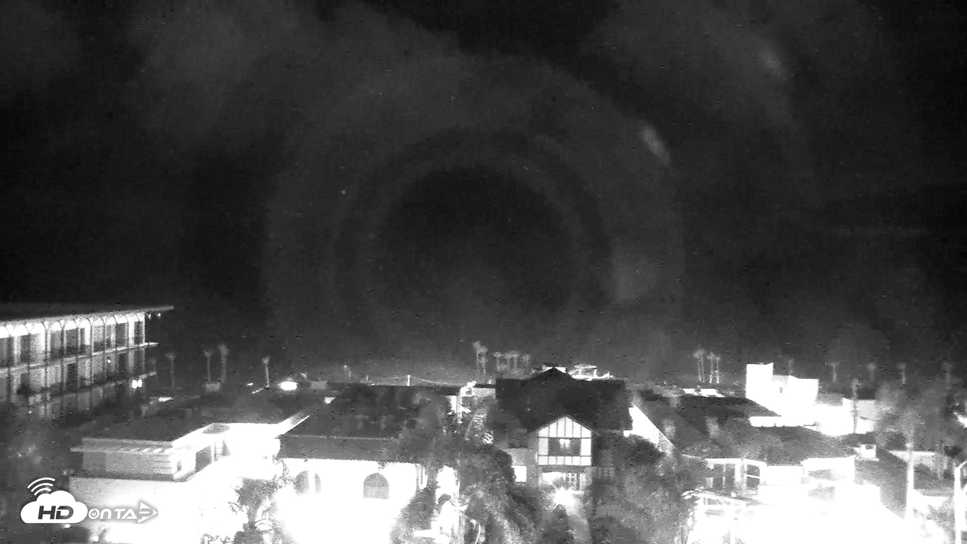 Snapshot of Inn By the Sea La Jolla Live Webcam taken Oct 9, 2026, 8:16pm PDT