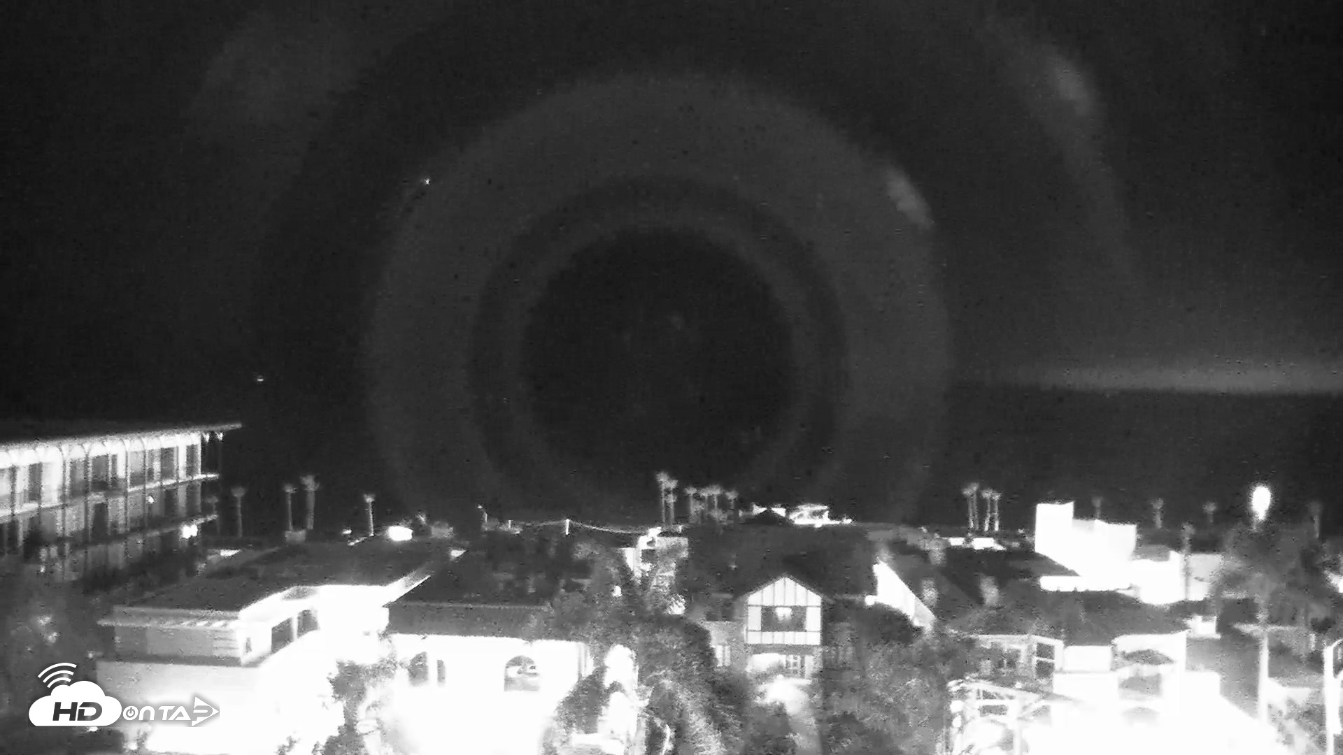 Snapshot of Inn By the Sea La Jolla Live Webcam taken Oct 4, 2026, 8:14pm PDT