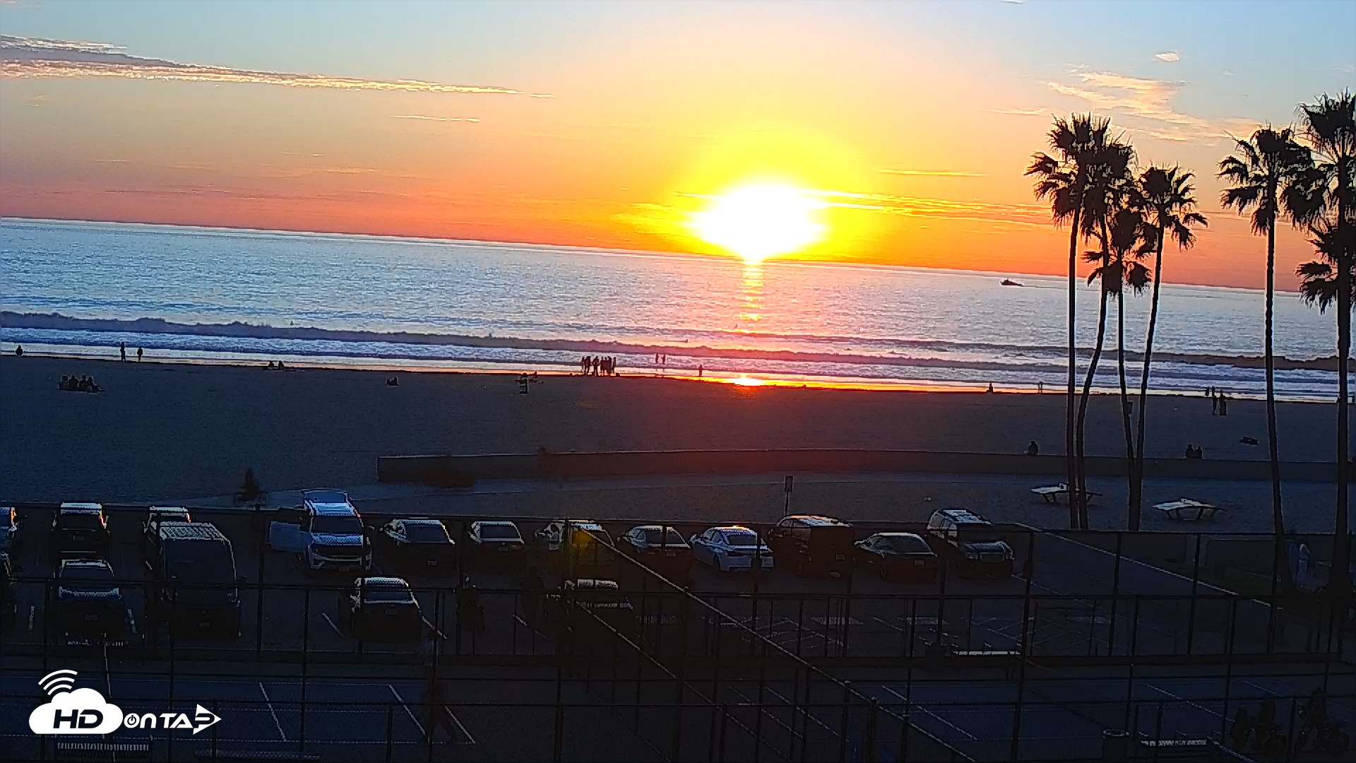 Snapshot of Venice Beach Wide View Live Webcam taken Feb 5, 2026, 5:25pm PST