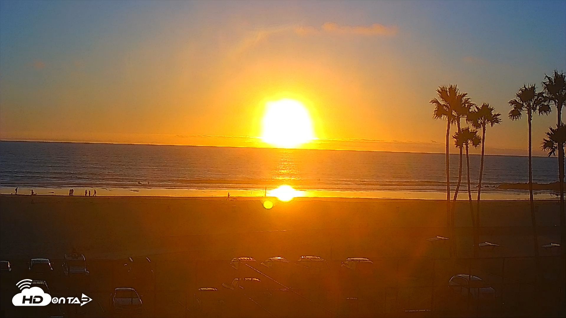 Snapshot of Venice Beach Wide View Live Webcam taken Nov 6, 2025, 4:46pm PST