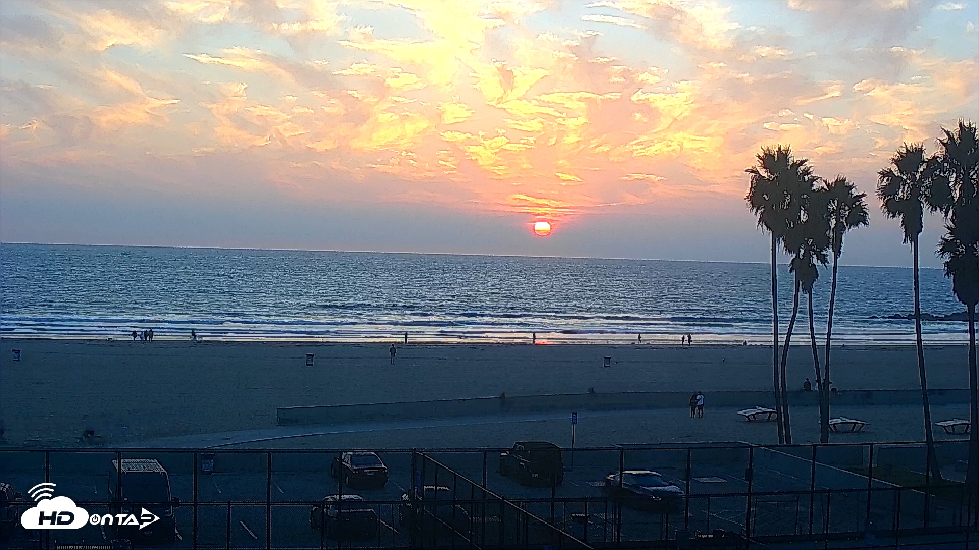 Snapshot of Venice Beach Wide View Live Webcam taken Nov 3, 2025, 4:53pm PST