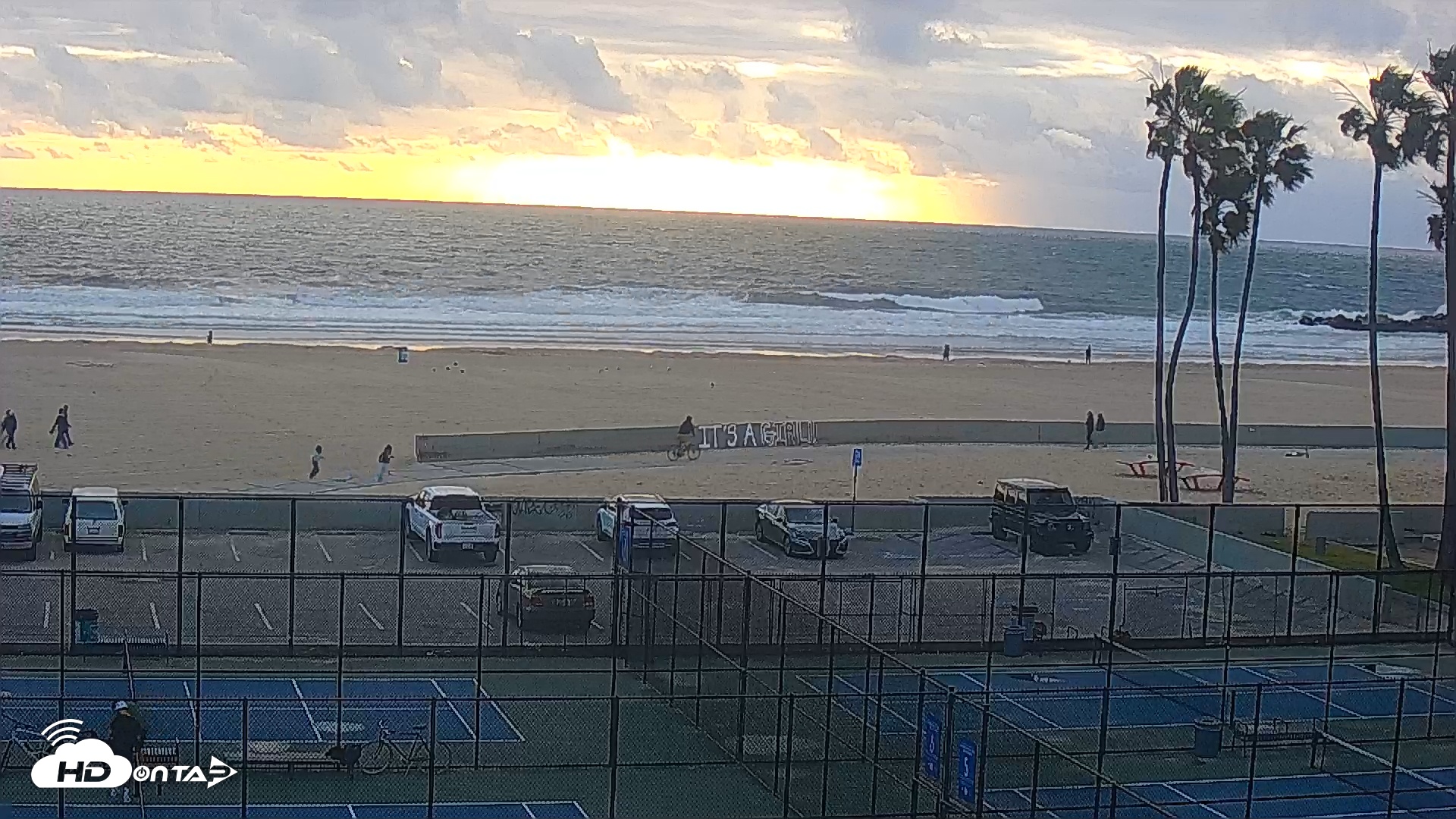 Snapshot of Venice Beach Wide View Live Webcam taken Feb 17, 2026, 4:48pm PST