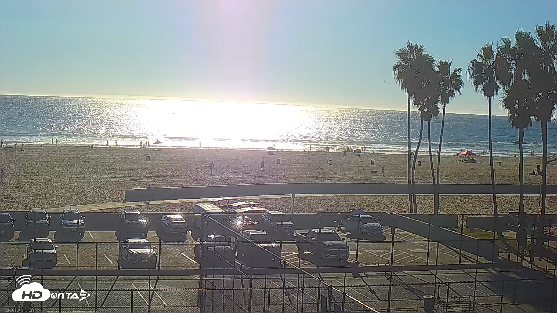 Snapshot of Venice Beach Wide View Live Webcam taken Oct 5, 2026, 4:39pm PDT