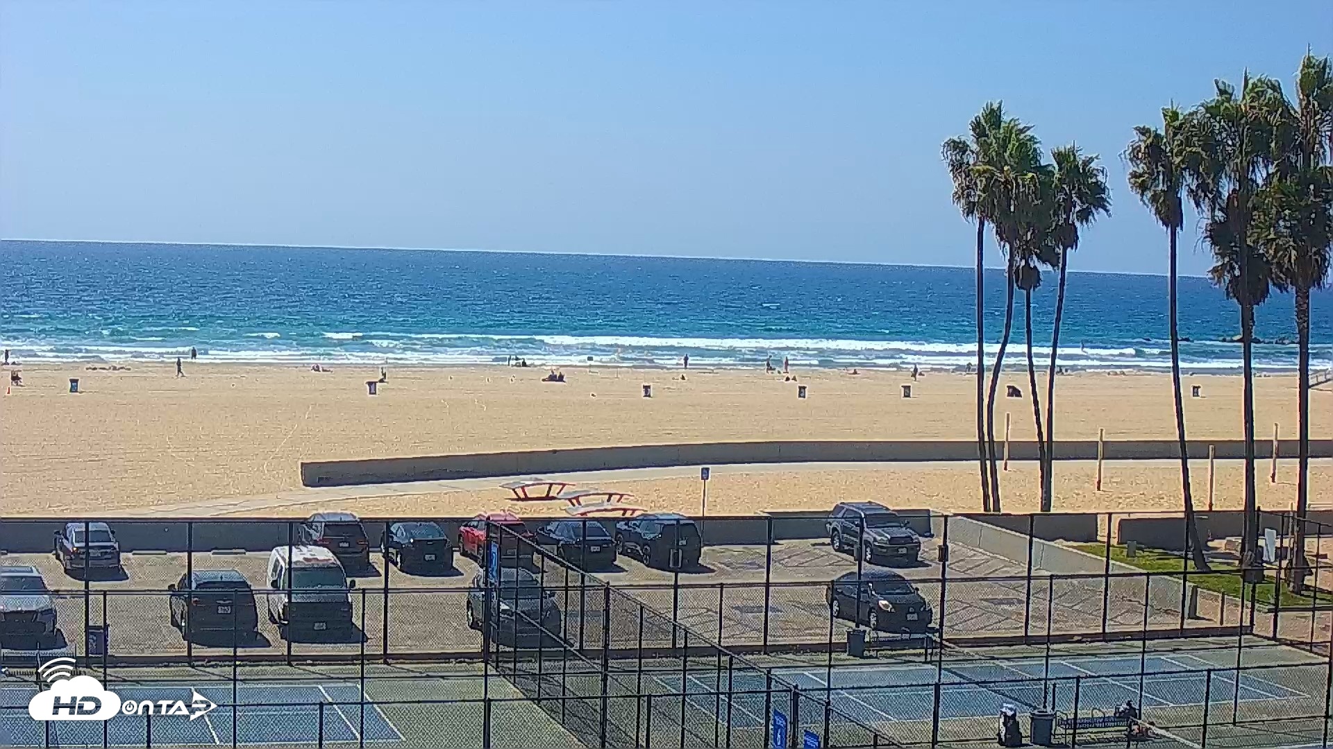 Snapshot of Venice Beach Wide View Live Webcam taken Sep 14, 2026, 1:40pm PDT