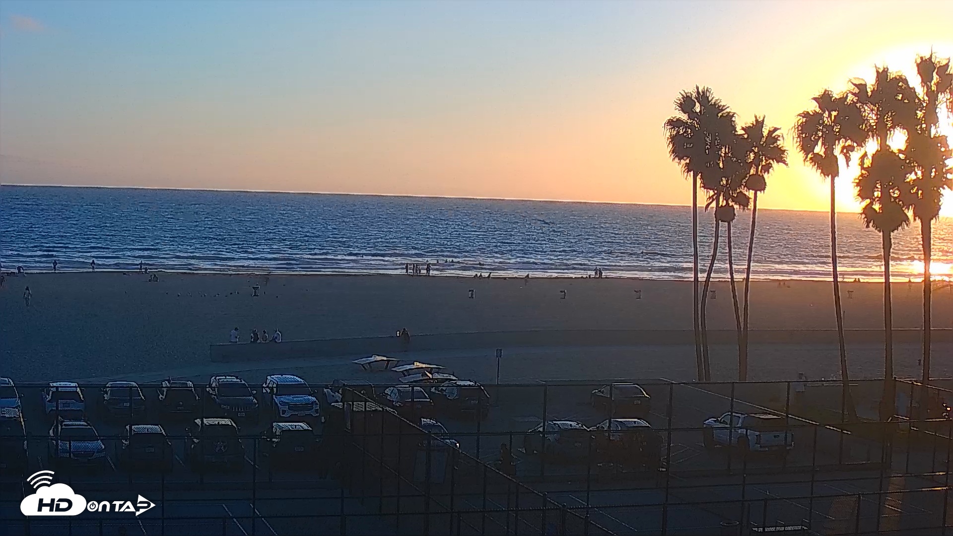 Snapshot of Venice Beach Wide View Live Webcam taken Sep 23, 2026, 6:34pm PDT