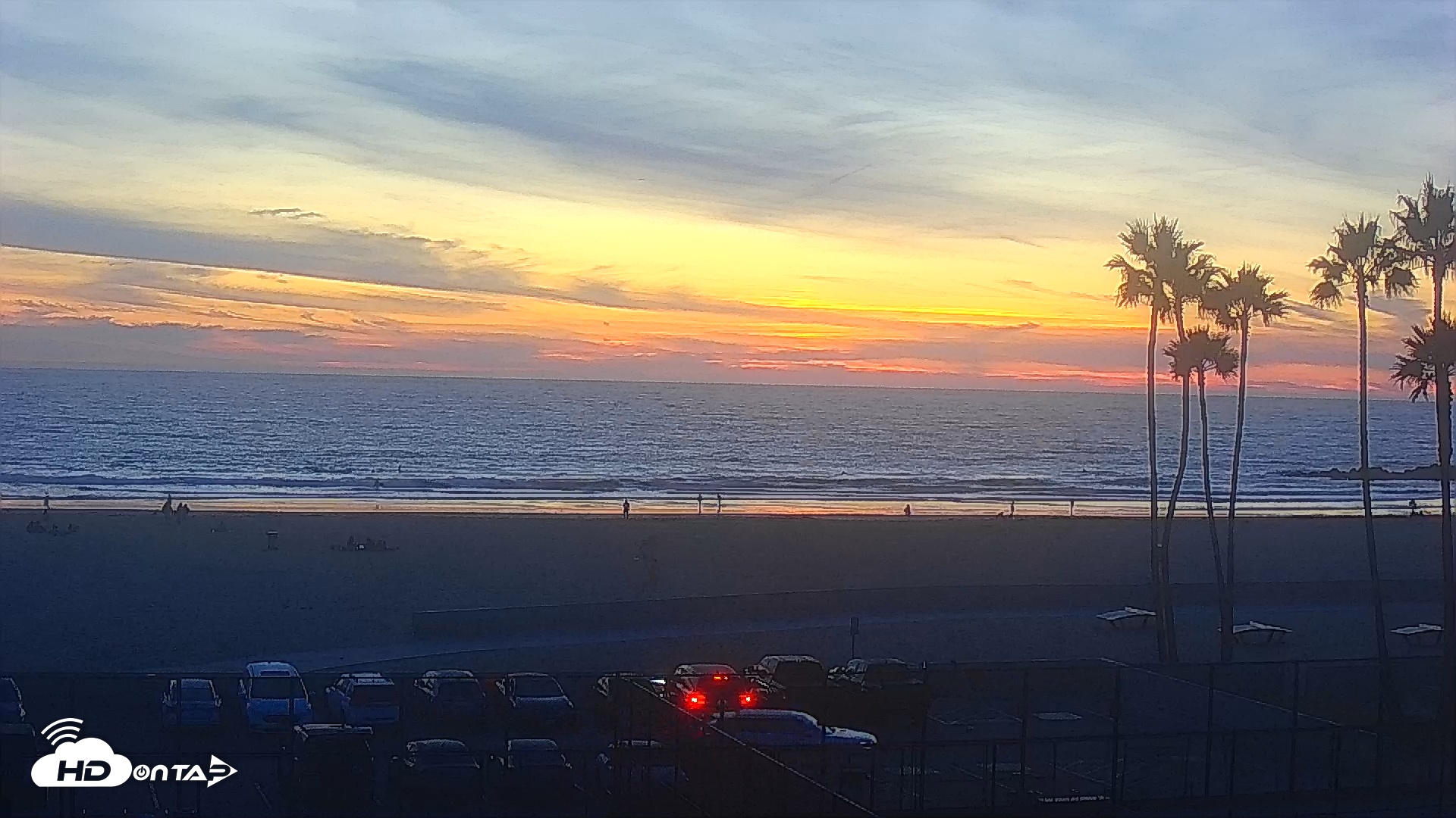 Snapshot of Venice Beach Wide View Live Webcam taken Nov 10, 2025, 5:04pm PST